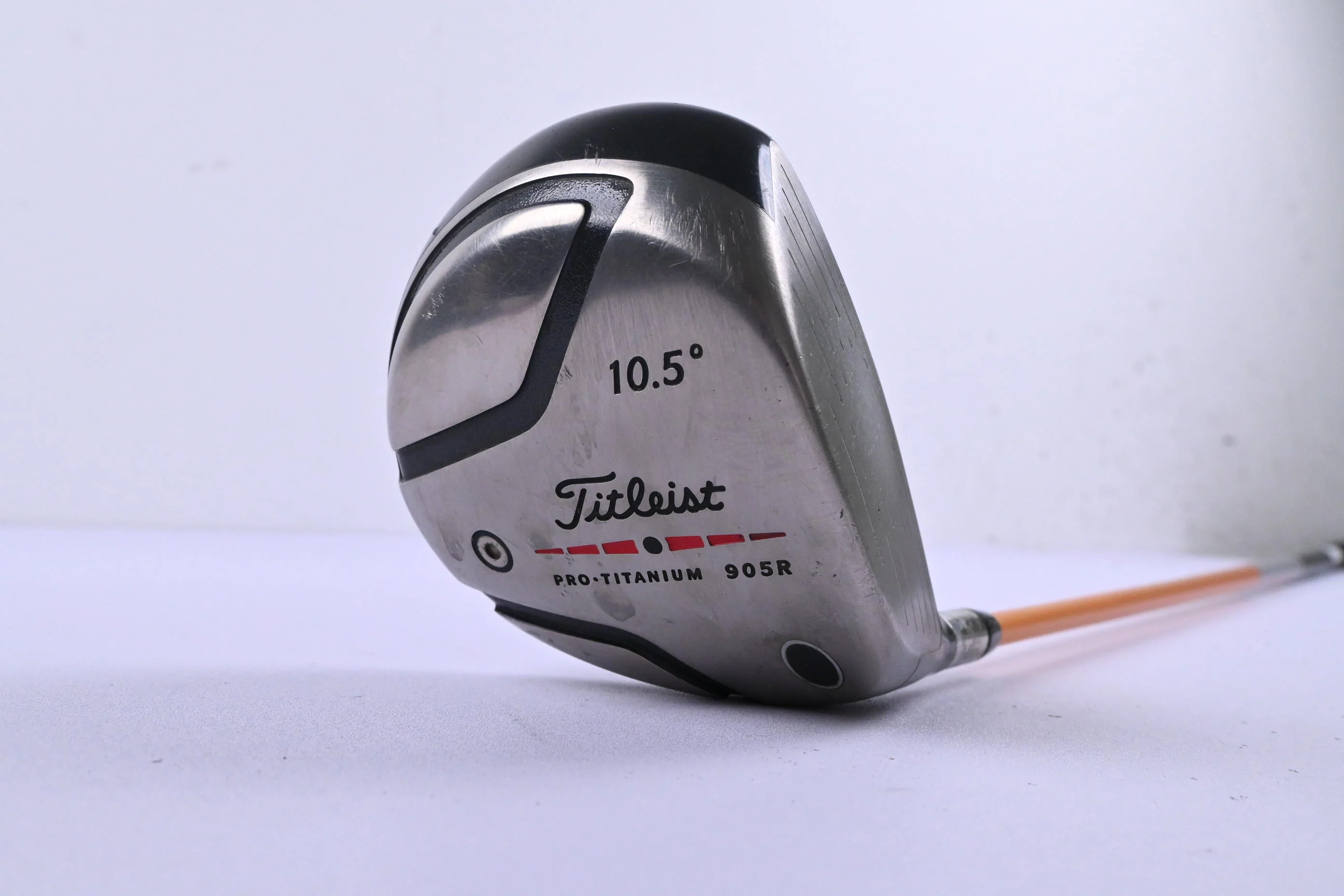 Titleist 905 R Driver / 10.5 Degree / Stiff Flex UST Mamiya ProForce V2 66 Shaft
