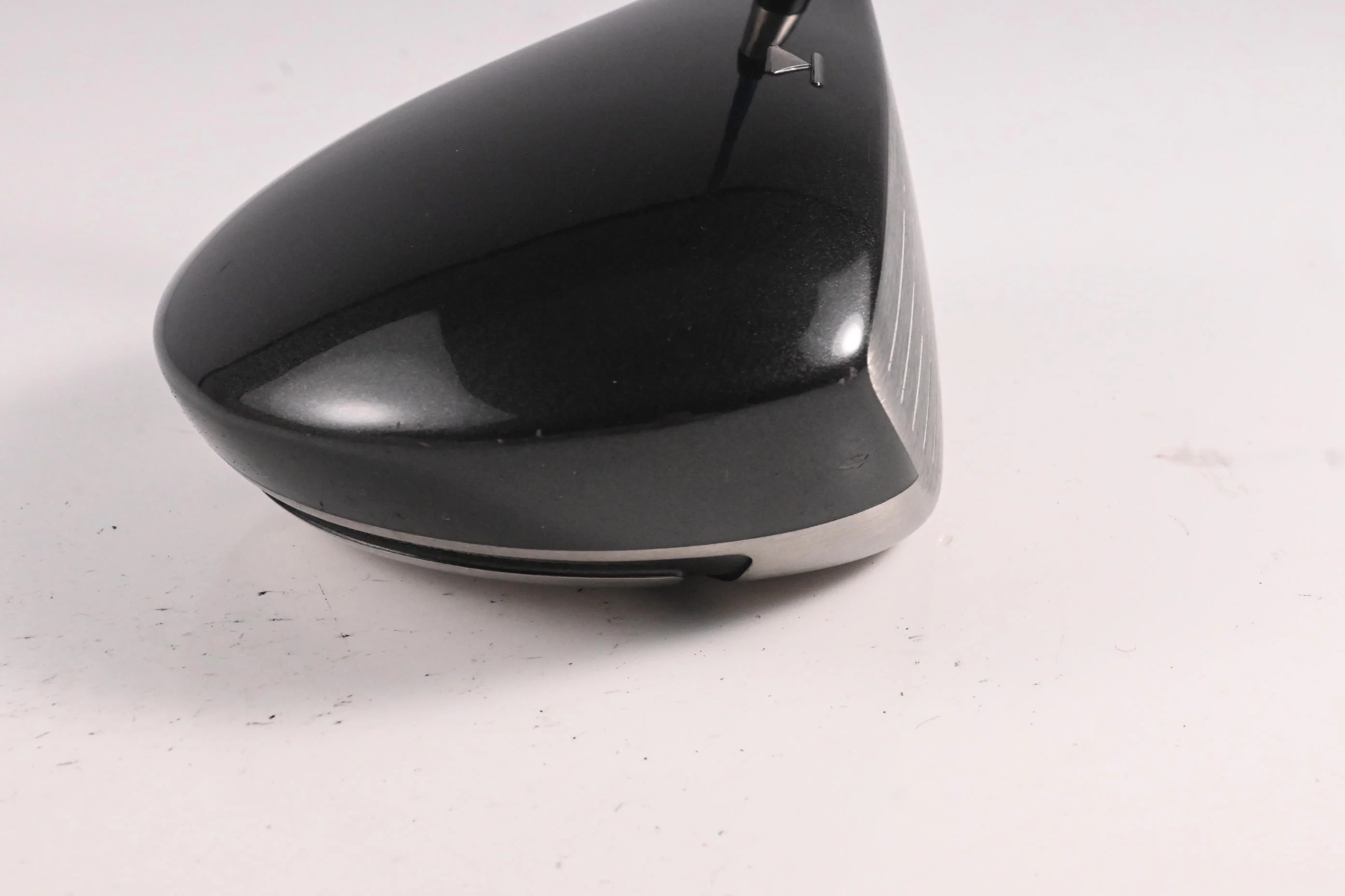 Titleist 905 R Driver / 9.5 Degree / Stiff Flex Graphite Design Tour AD YS-6 - Image 3