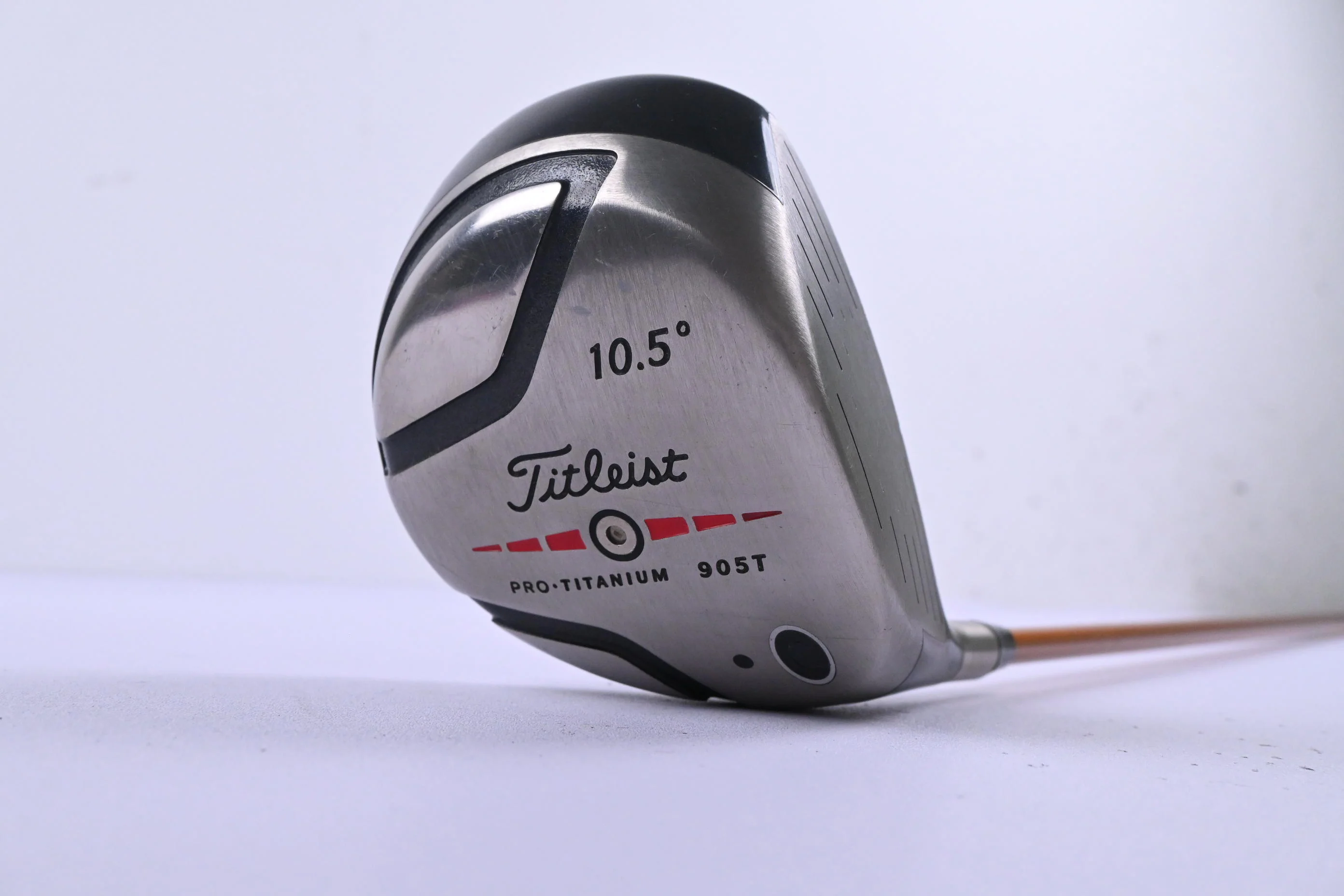 Titleist 905 T Driver / 10.5 Degree / Still Flex Aldila NVS Orange 65 Shaft