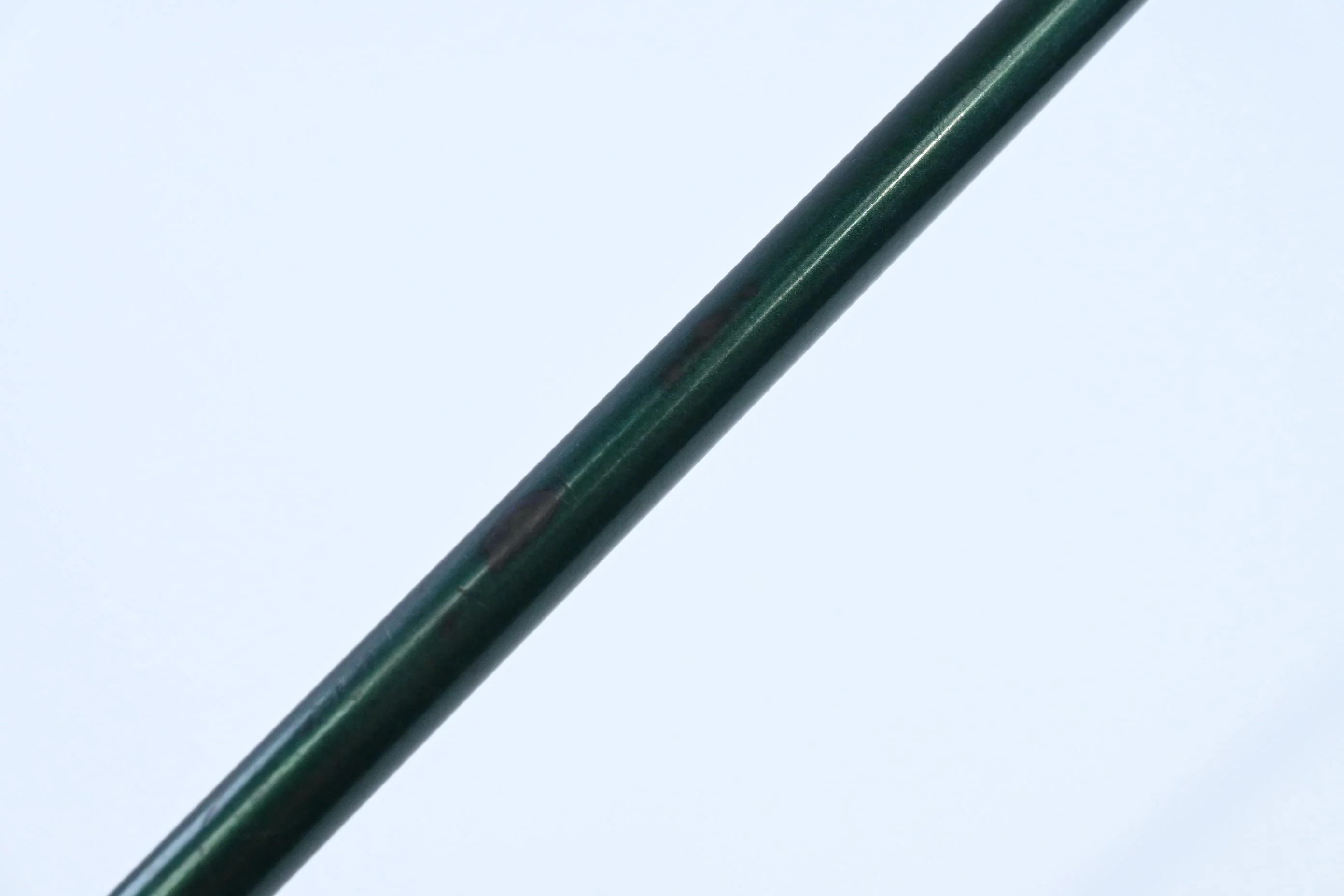 Titleist 905 T Driver / 10.5 Degree / Regular Flex Graphite Shaft - Image 7