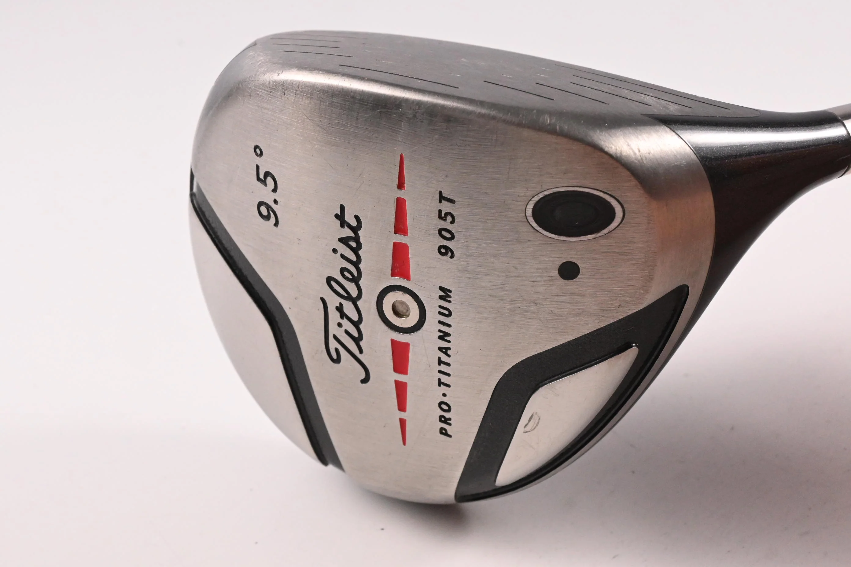Titleist 905 T Driver / 9.5 Degree / Stiff Flex Aldila NV Green 65 Shaft - Image 2