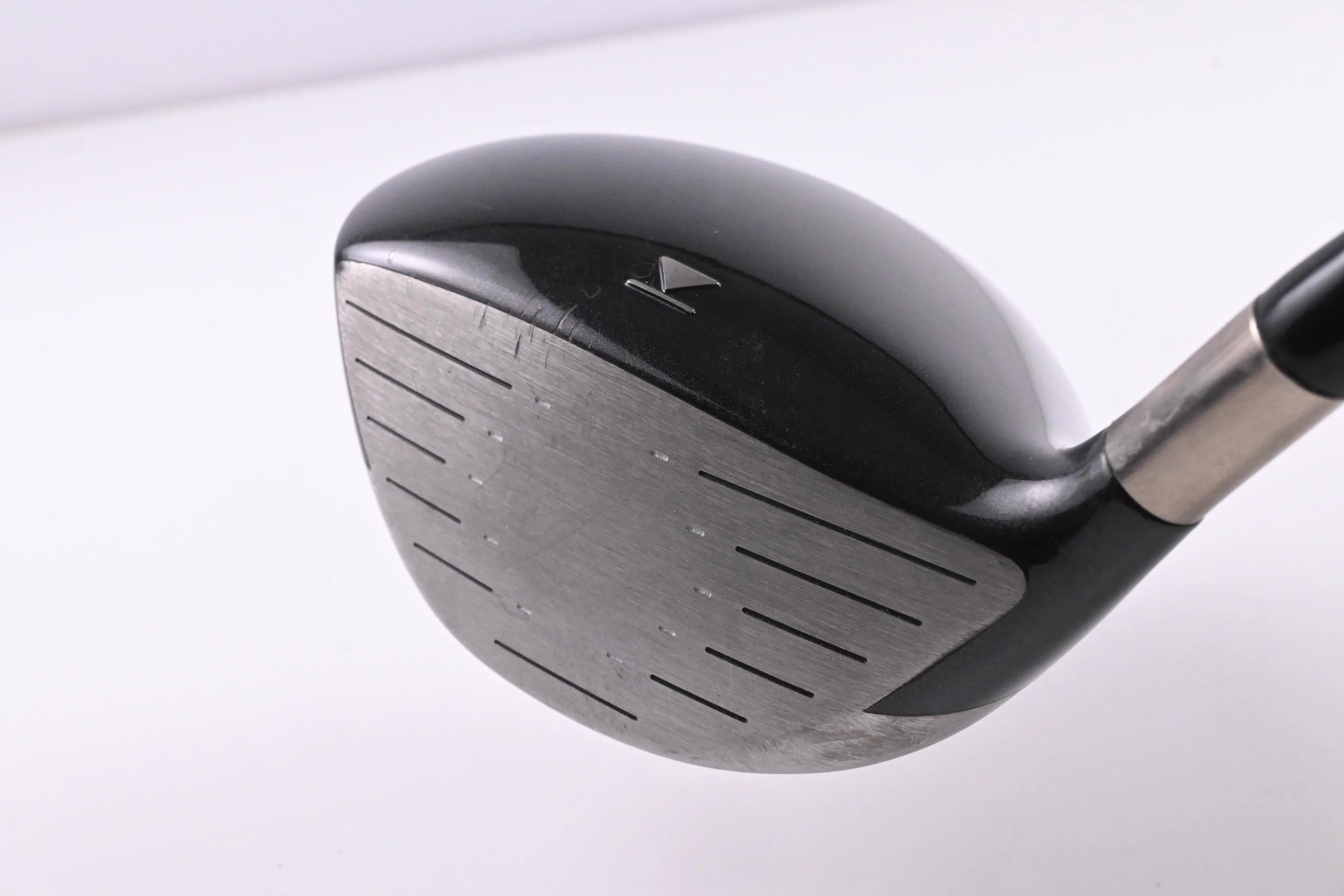 Titleist 905 T Driver / 9.5 Degree / Stiff Flex UST Pro Force V2 Yellow 76 Shaft - Image 4