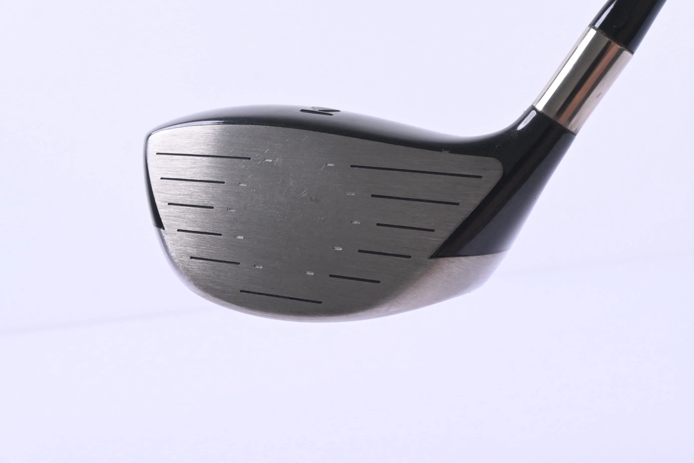 Titleist 905 T Driver / 8.5 Degree / Stiff Flex Aldila Green NV 65 Shaft - Image 4