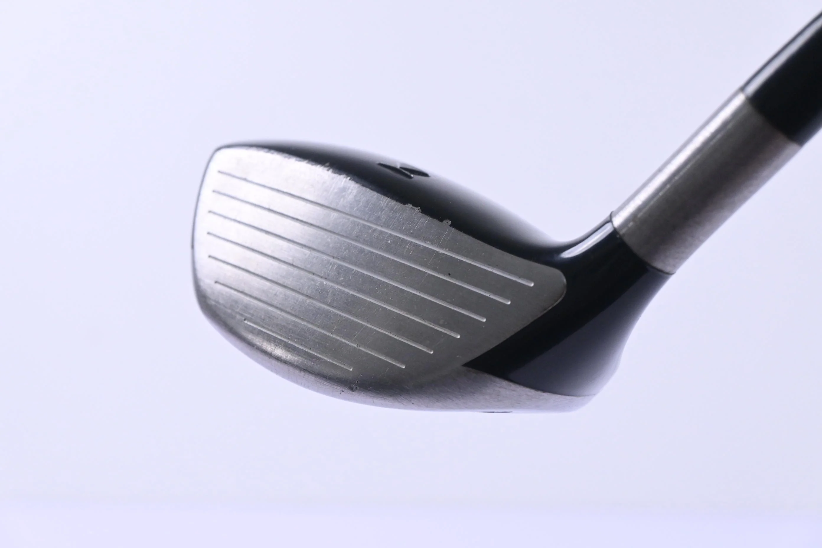 Titleist 906 F2 #3 Wood / 15 Degree / Stiff Flex Aldila VooDoo Shaft - Image 4