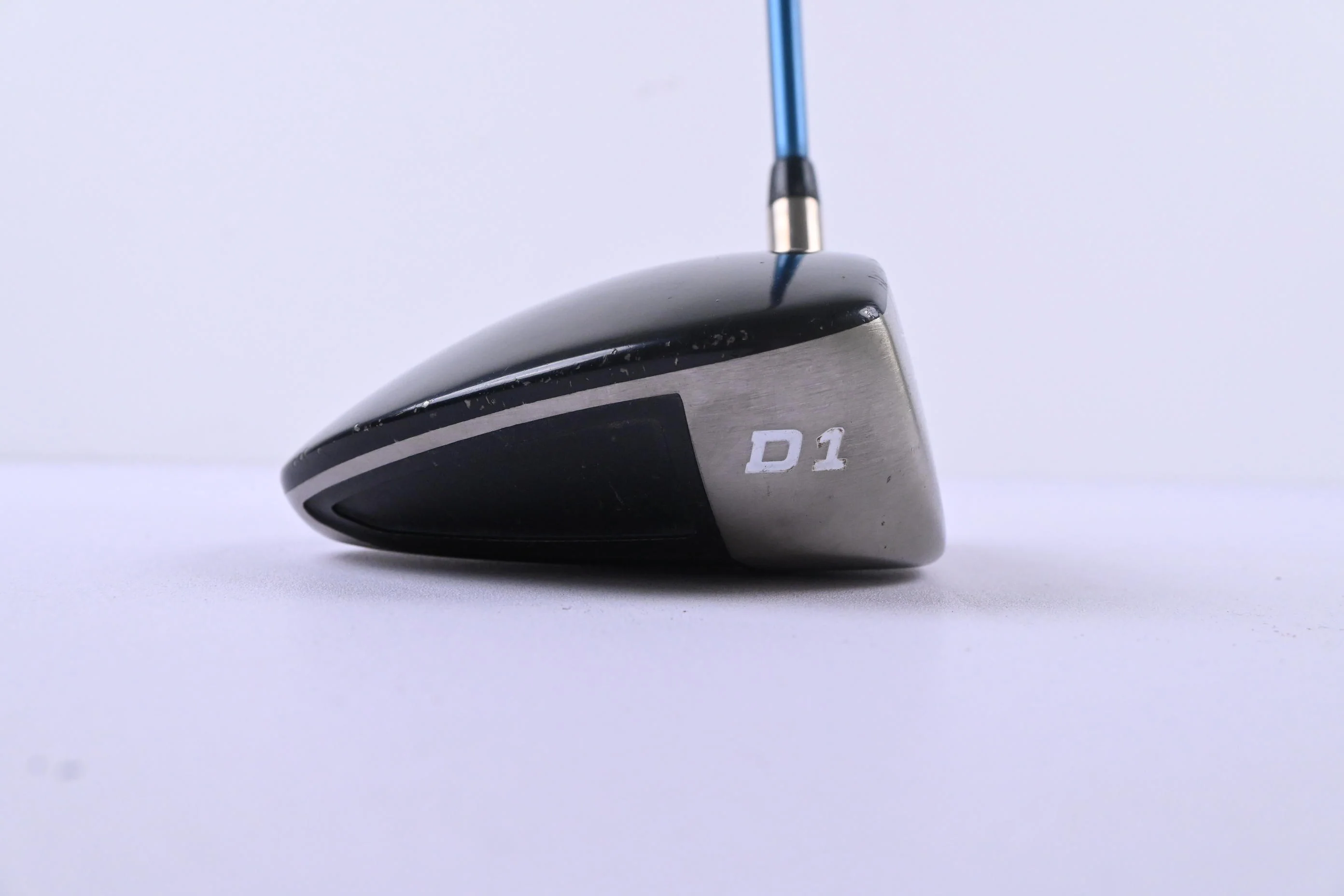 Titleist 907 D1 Driver / 10.5 Degree / Stiff Flex Aldila VS Proto 65 Shaft - Image 3