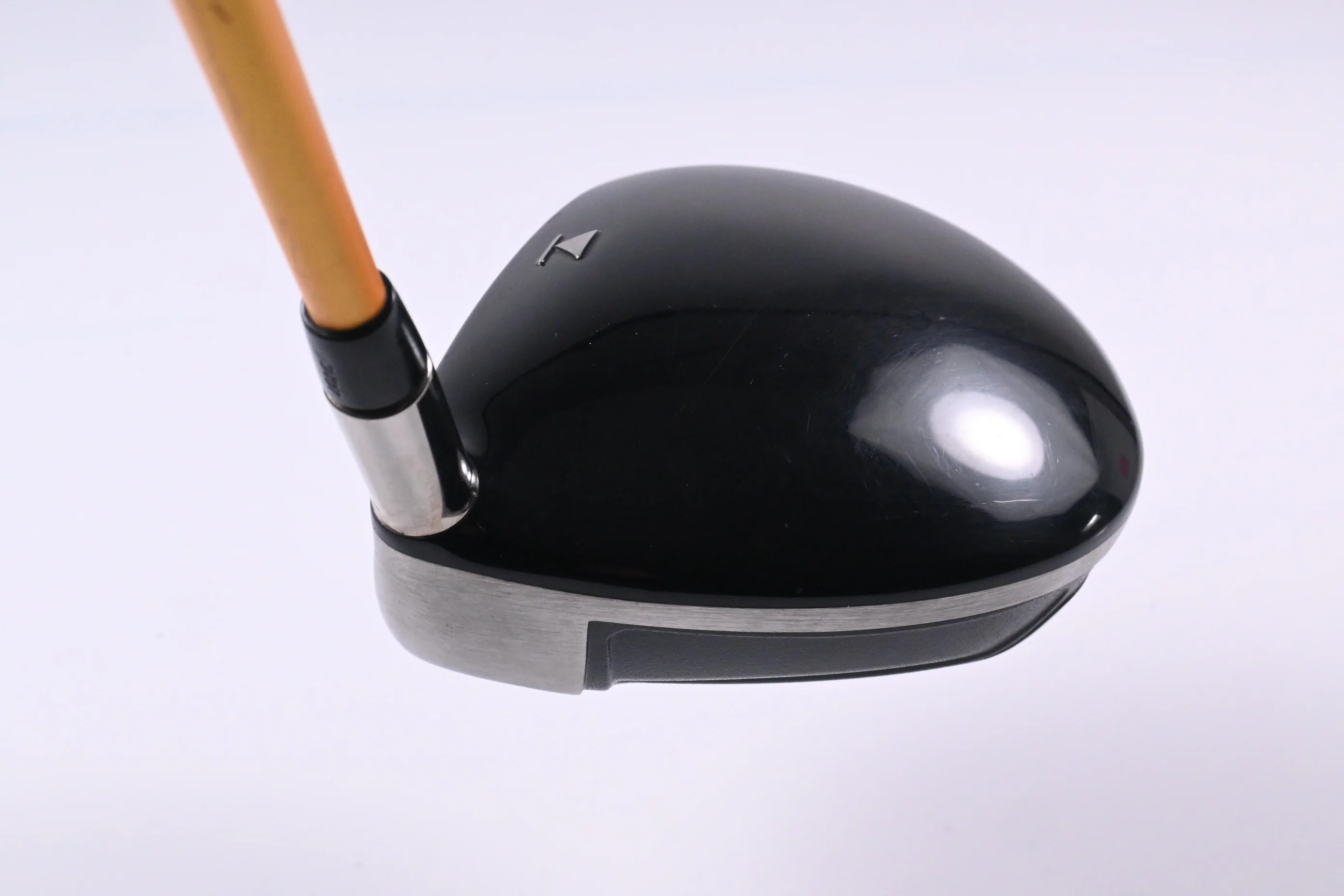 Titleist 907 D2 Driver / 9.5 Degree / Stiff Flex UST Proforce V2 Yellow 76 Shaft - Image 5