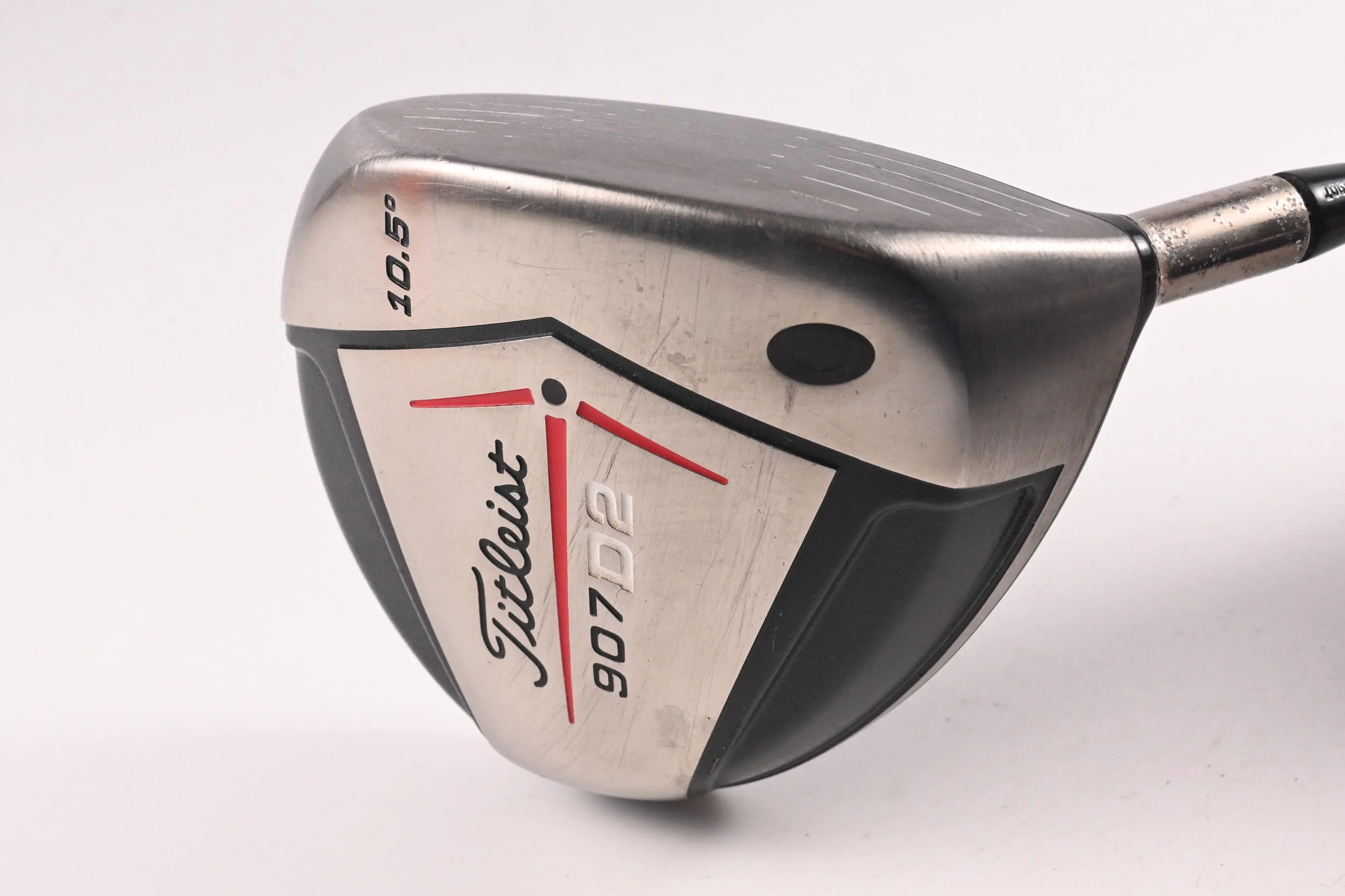 Titleist 907 D2 Driver / 10.5 Degree / Regular Flex Graphite Design Tour AD YS-6 - Image 2