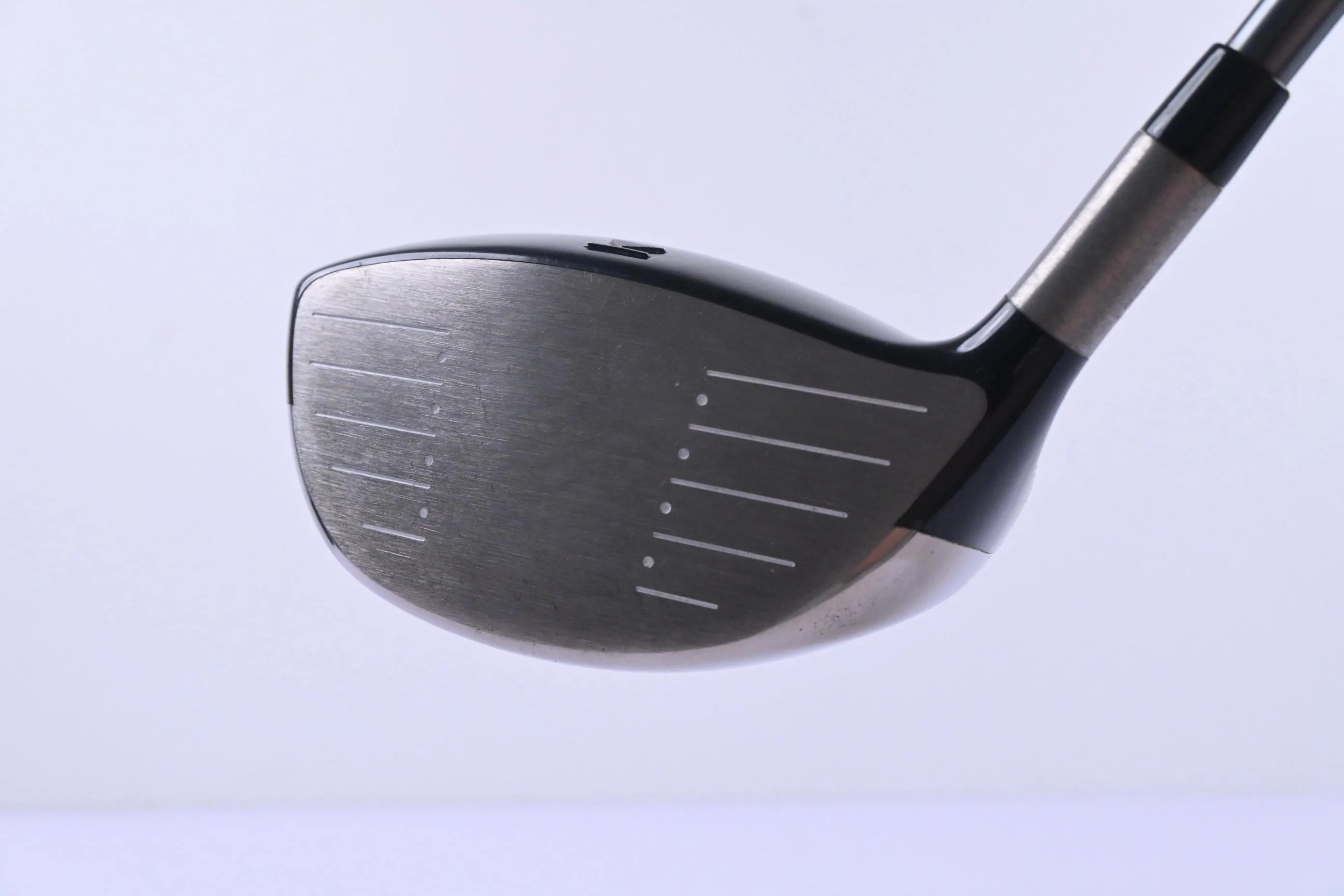 Titleist 909 D2 Driver / 10.5 Degree / Regular Flex Diamana 65 Shaft - Image 4