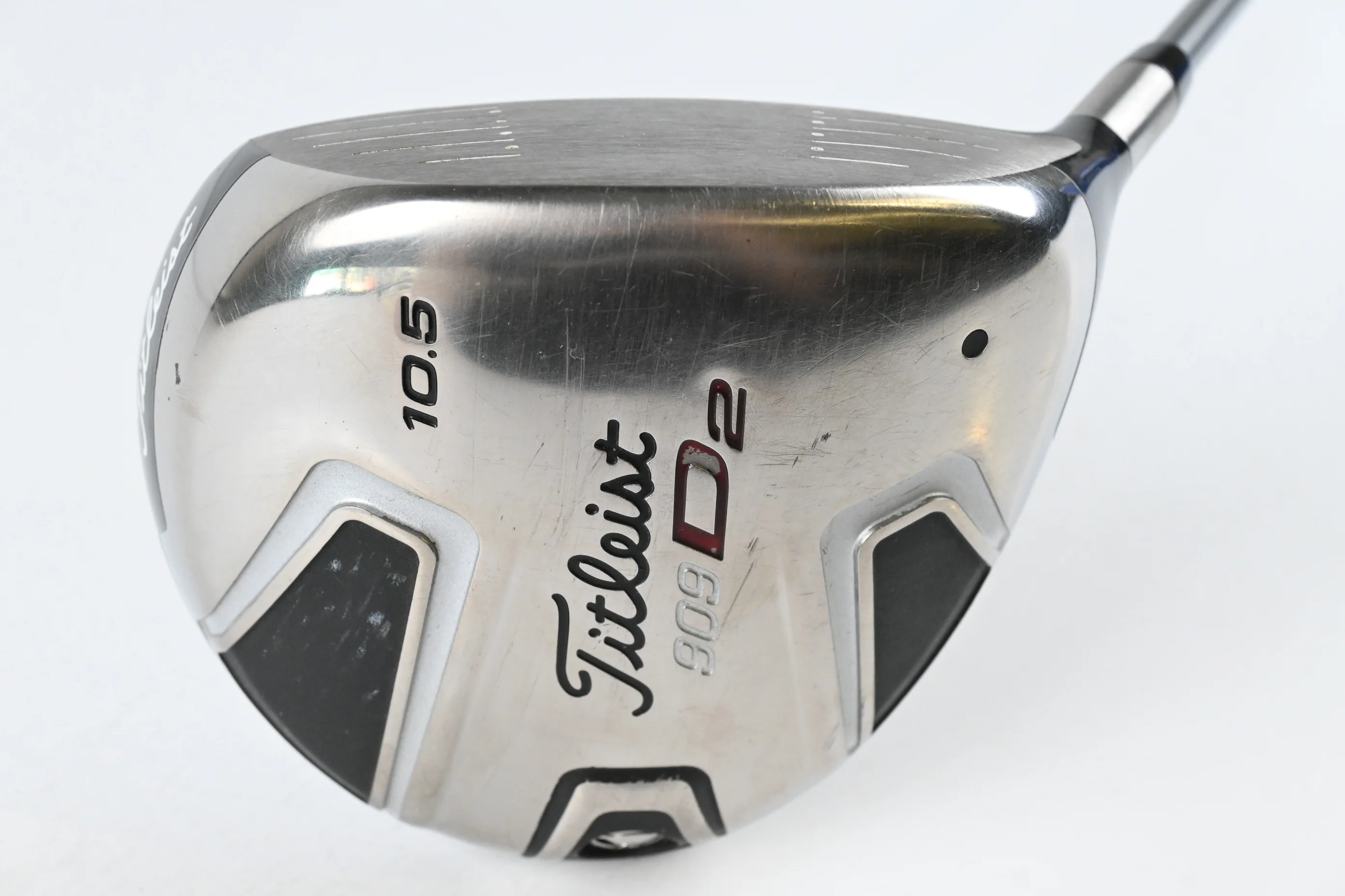 Titleist 909 D2 Driver / 10.5 Degree / Regular Flex Diamana 65 Shaft - Image 2