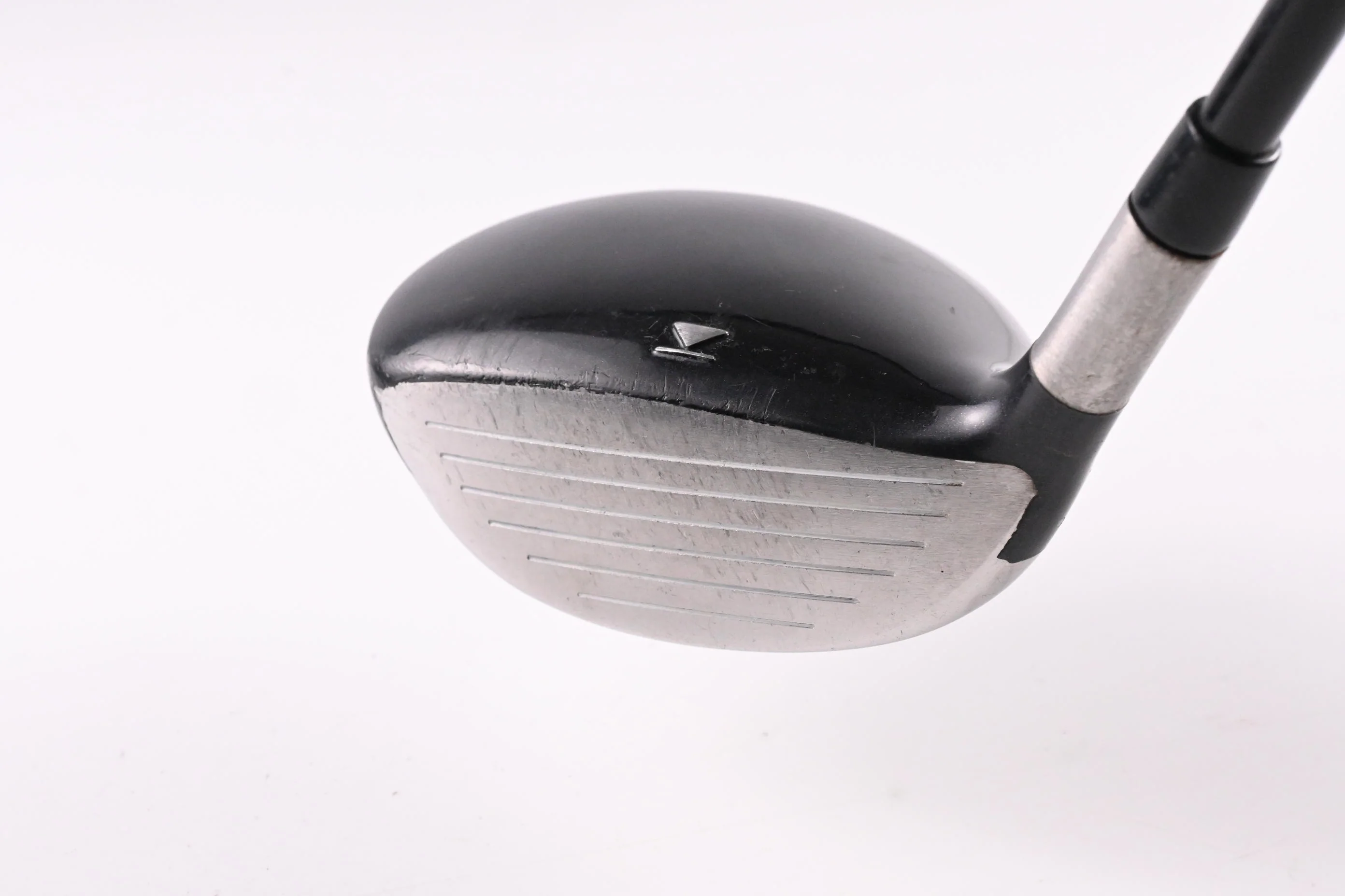 Titleist 909 F2 #3 Wood / 15.5 Degree / Stiff Flex Aldila Voodoo Shaft - Image 4