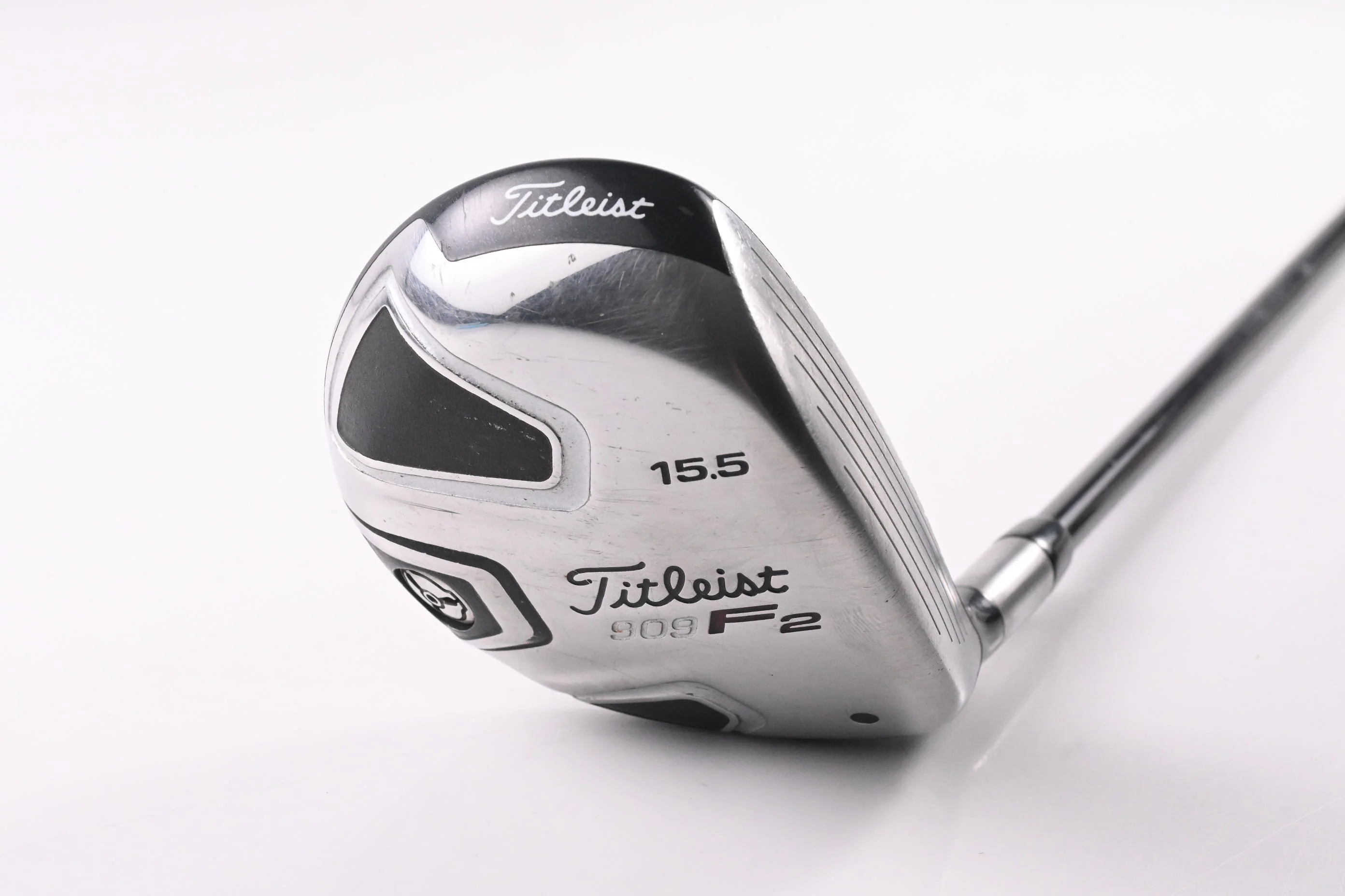 Titleist 909 F2 #3 Wood / 15.5 Degree / Regular Flex Aldila Voodoo Shaft