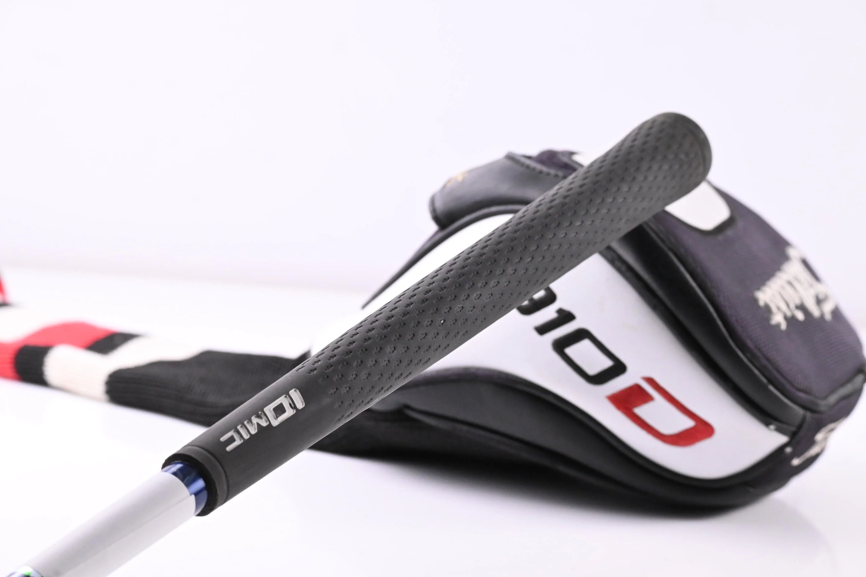 Titleist 910 D2 Driver / 10.5 Degree / Stiff Flex Diamana Kai'Li 65 Shaft - Image 8