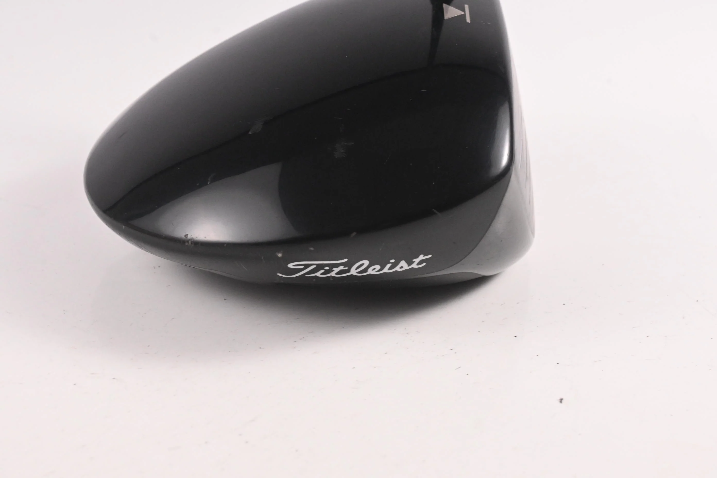 Titleist 910 D2 Driver / 10.5 Degree / Stiff Flex HZRDUS Smoke RDX Black 60 Shaft - Image 3