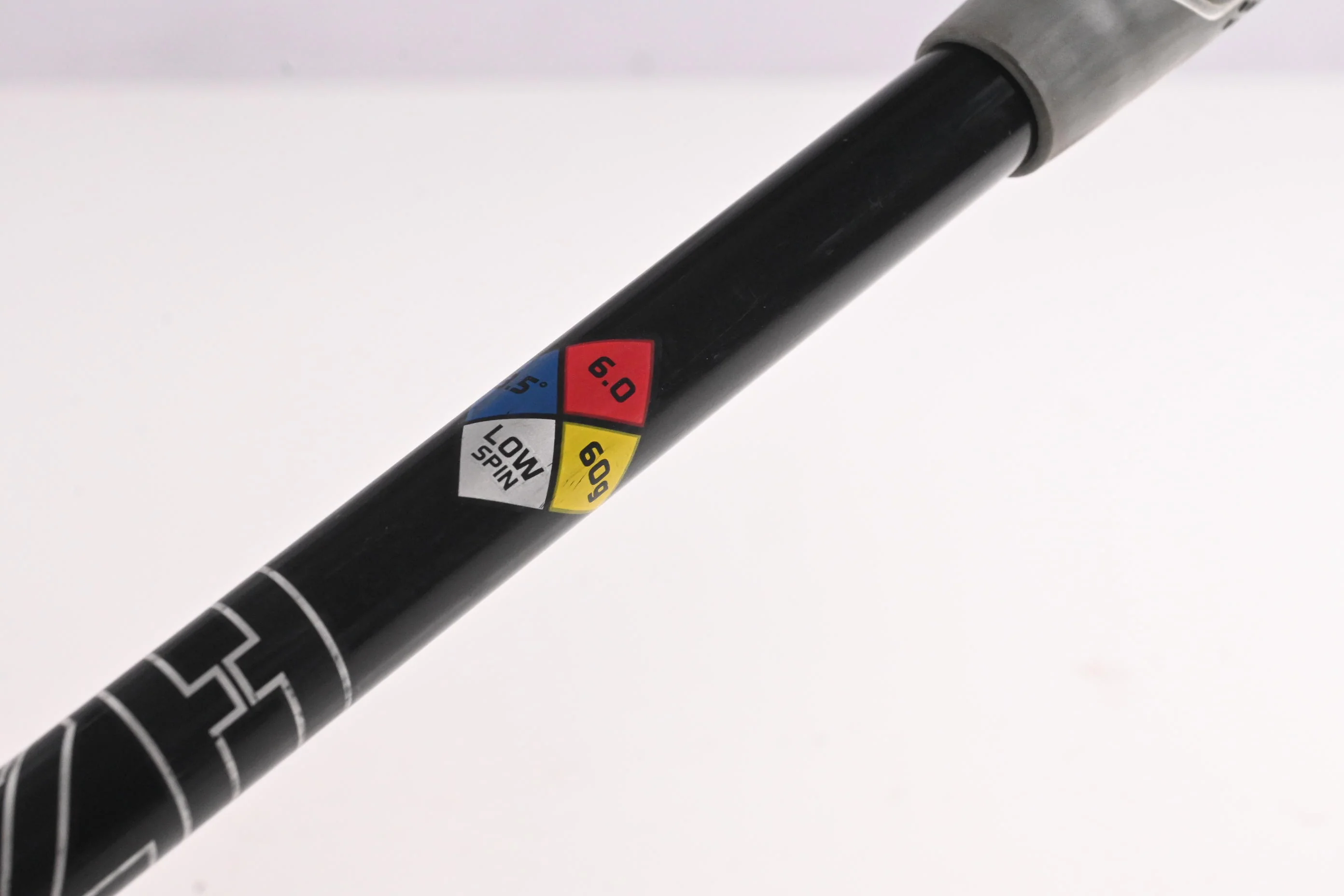 Titleist 910 D2 Driver / 10.5 Degree / Stiff Flex HZRDUS Smoke RDX Black 60 Shaft - Image 6