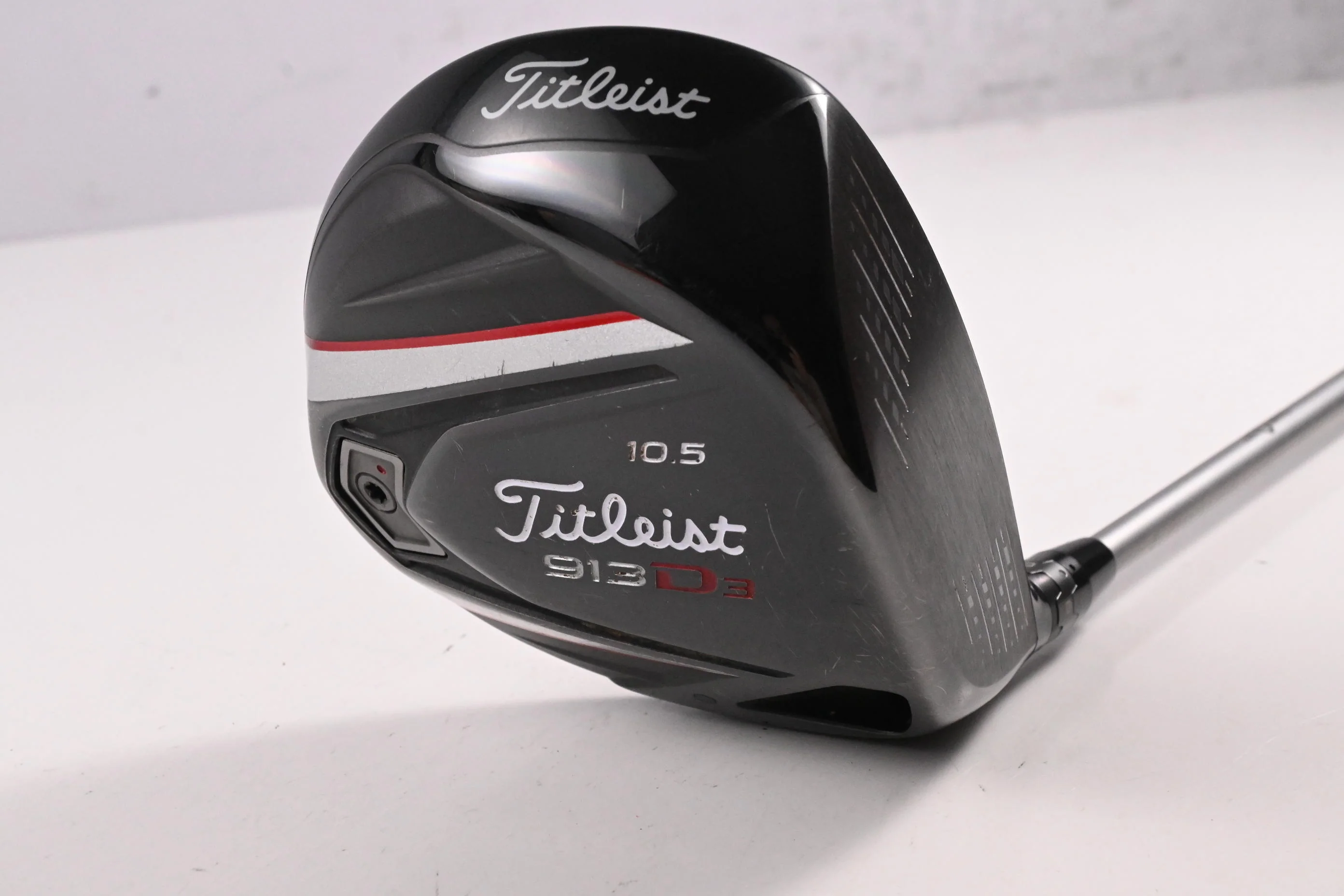 Titleist 913 D3 Driver / 10.5 Degree / Stiff Flex Diamana S+ Blue 60 Shaft