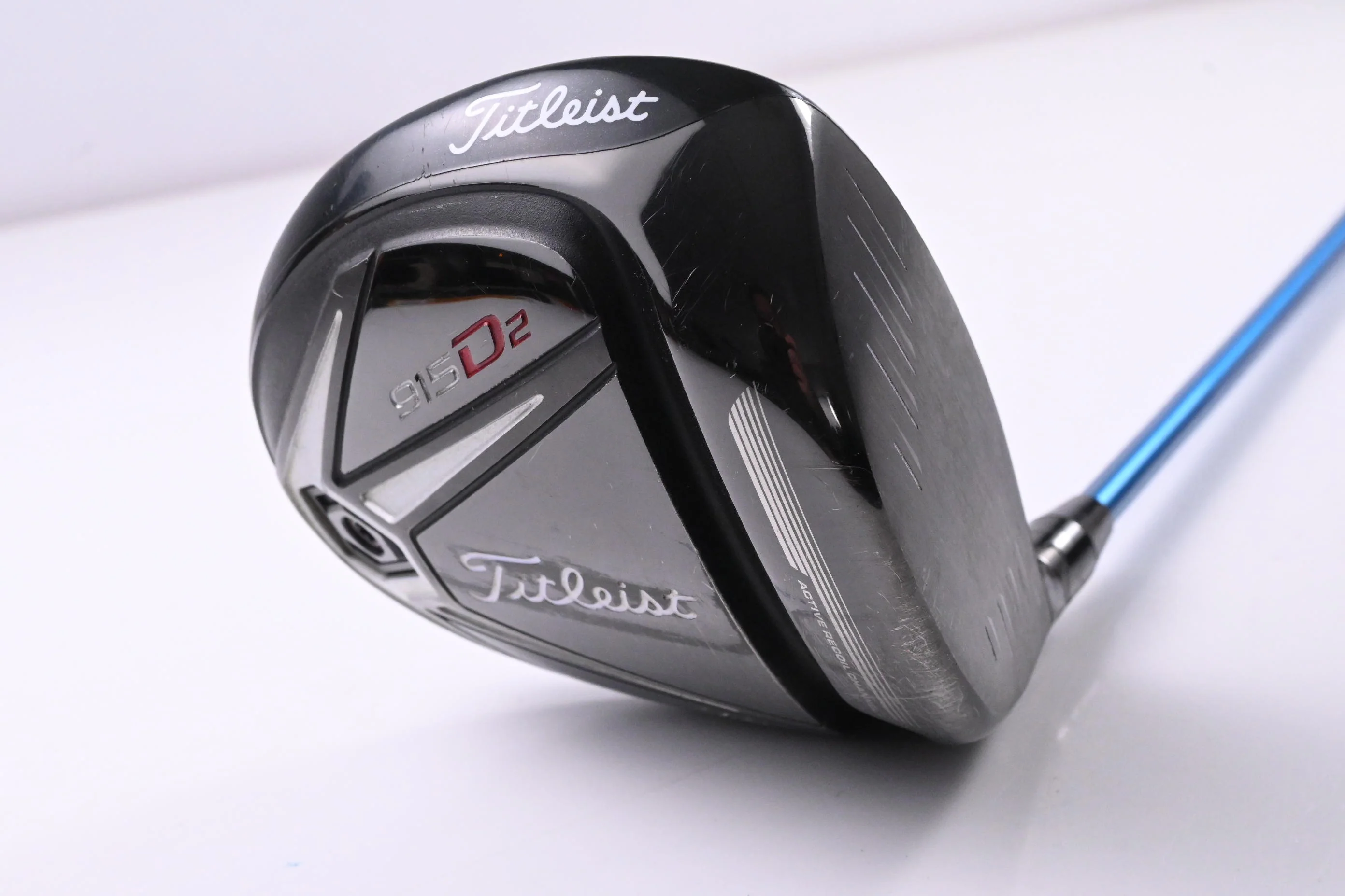 Titleist 915 D2 Driver / 9.5 Degree / Stiff Flex Prolaunch Blue 65 Shaft