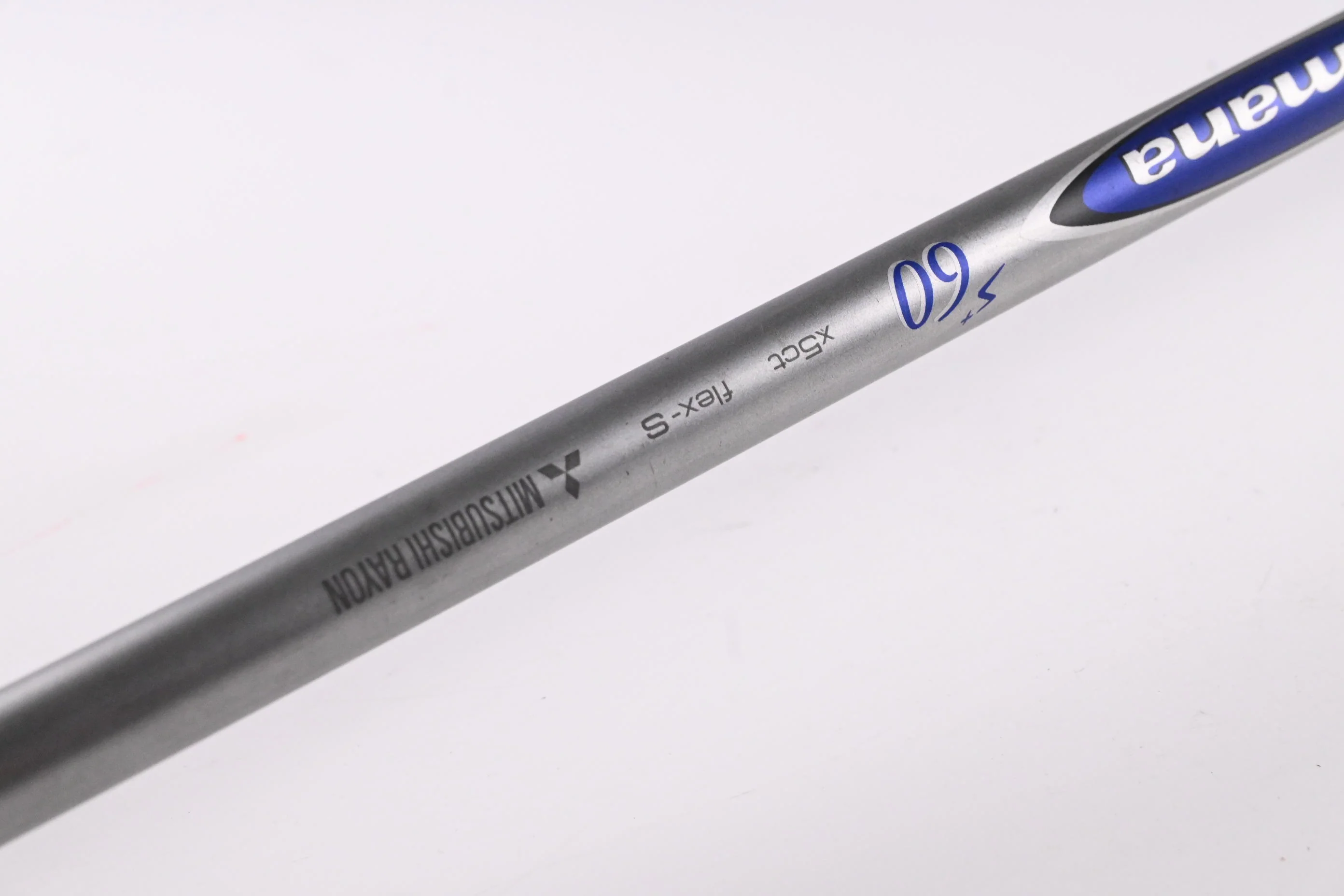 Titleist 915 D2 Driver / 10.5 Degree / Stiff Flex Diamana S+ Blue 60 Shaft - Image 6