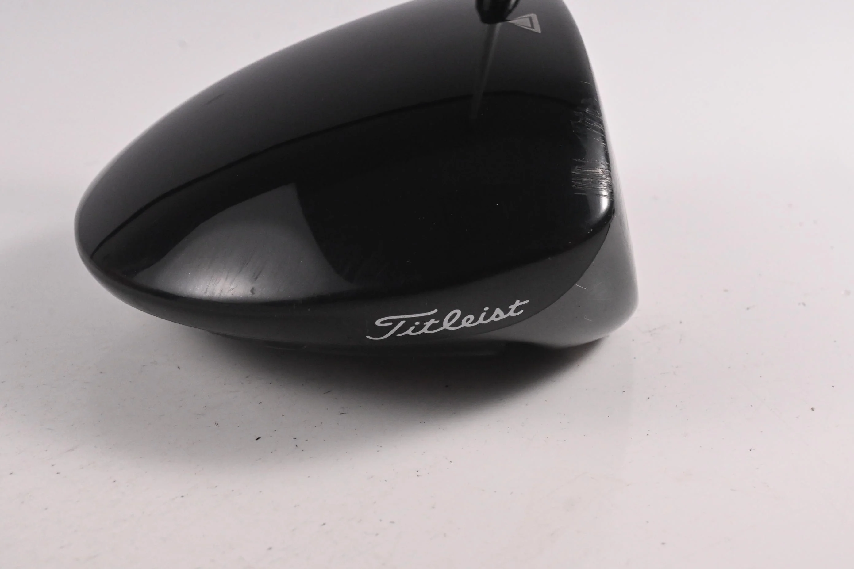 Titleist 915 D2 Driver / 9.5 Degree / Stiff Flex Aldila Rogue Silver 60 Shaft - Image 3