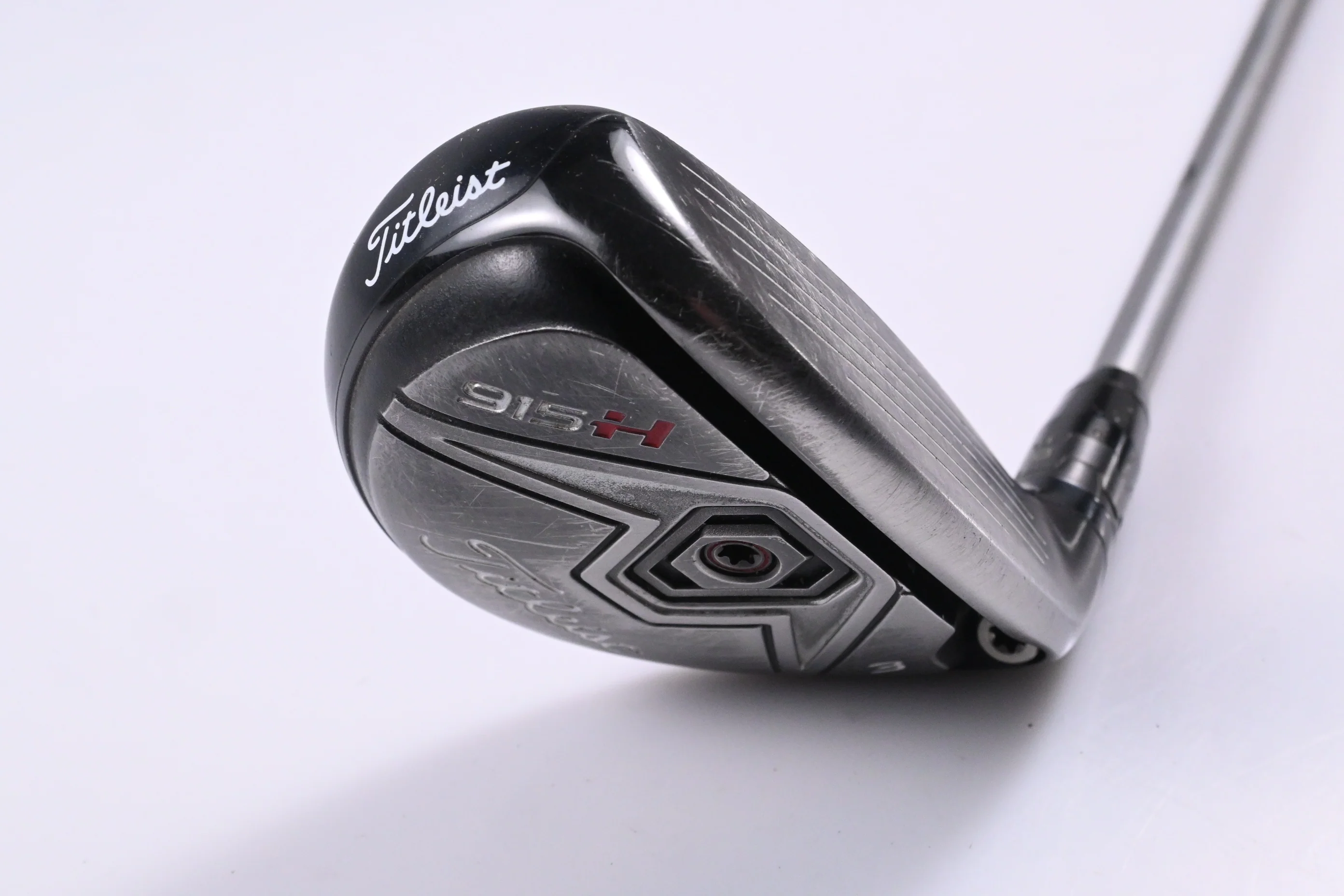 Titleist 915H #3 Hybrid / 21 Degree / Regular Flex Diamana M+ Red 60 Shaft