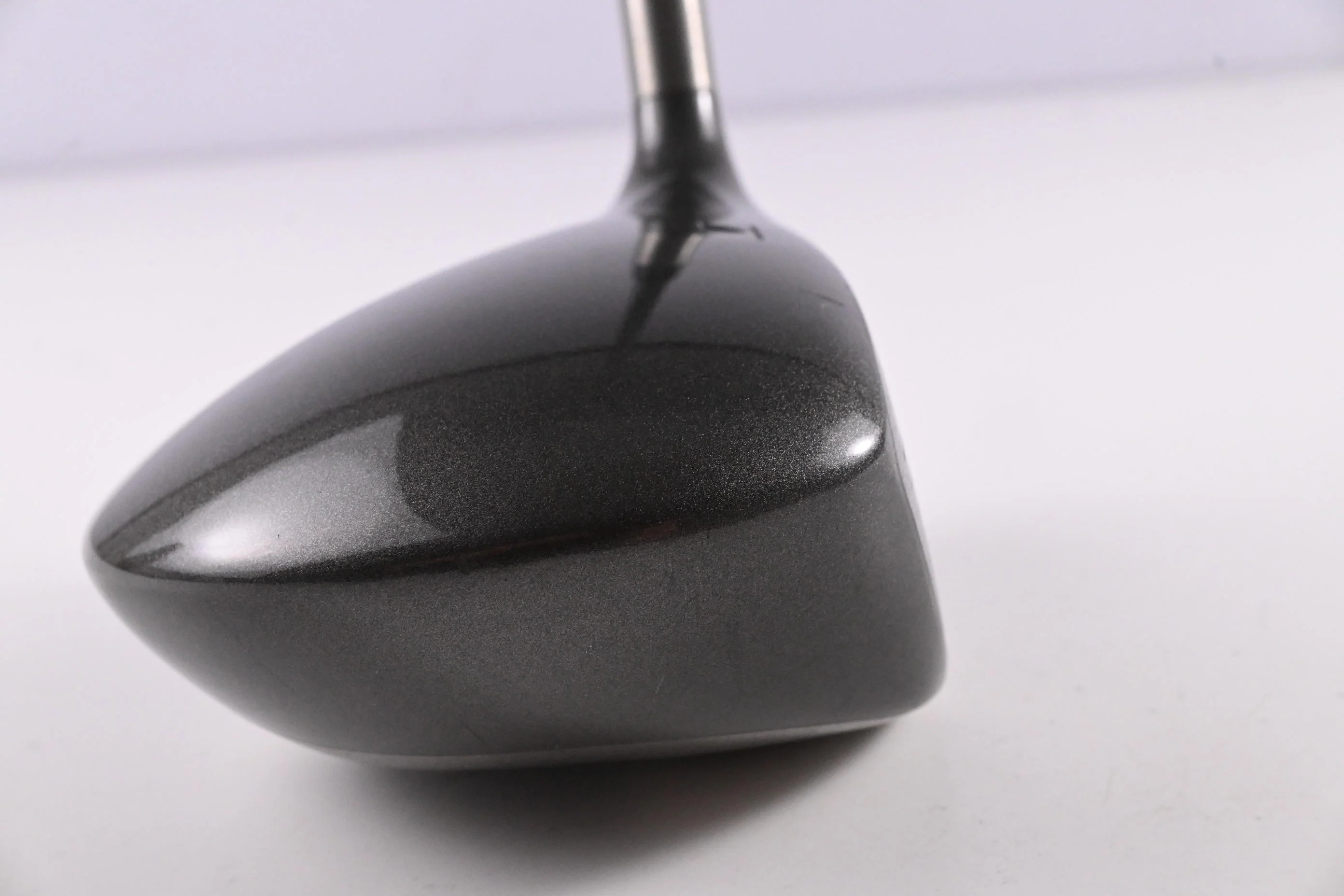 Titleist 975 D Driver / 9.5 Degree / Stiff Flex Titleist Ultralite Shaft - Image 3