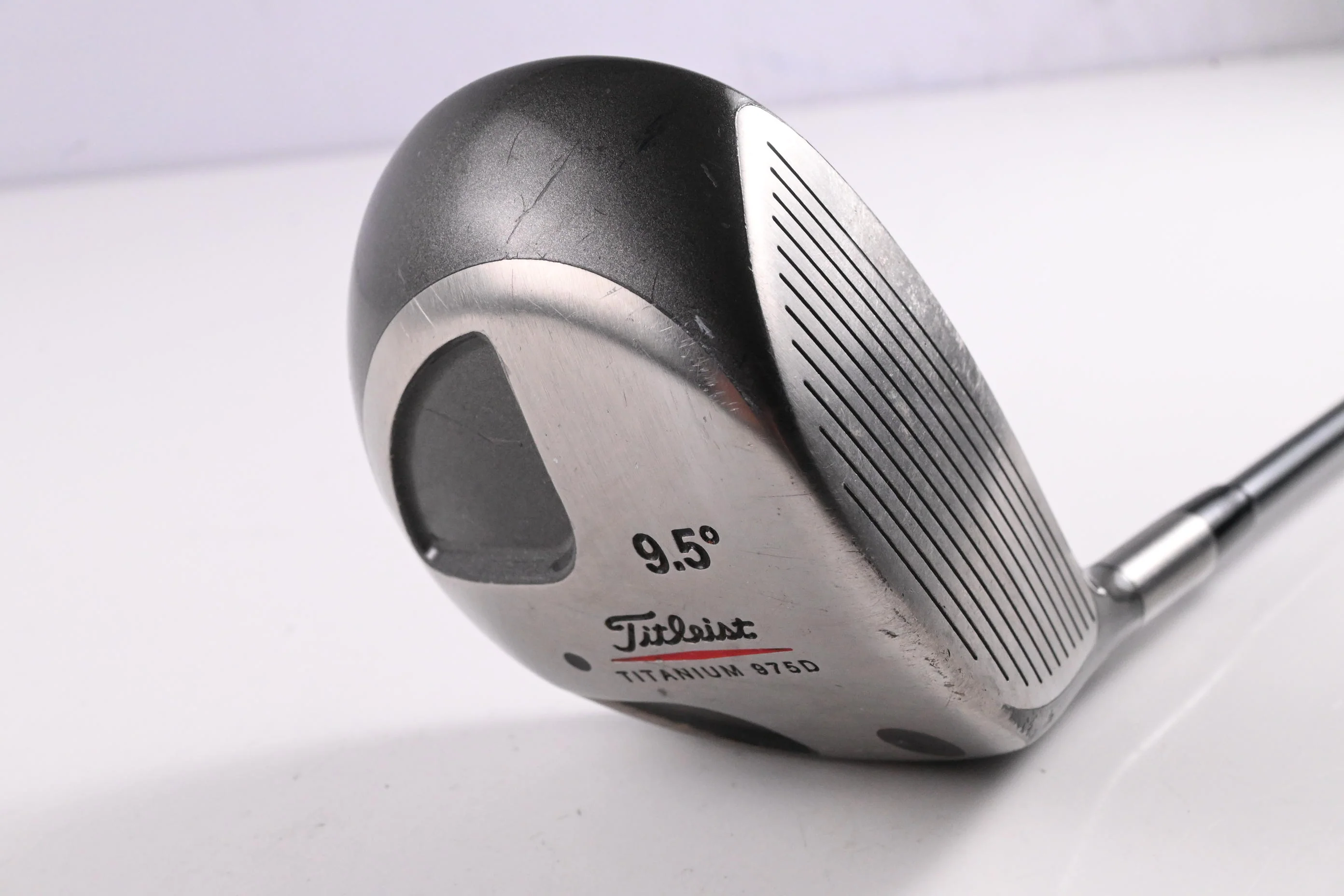 Titleist 975 D Driver / 9.5 Degree / Stiff Flex Titleist Ultralite Shaft