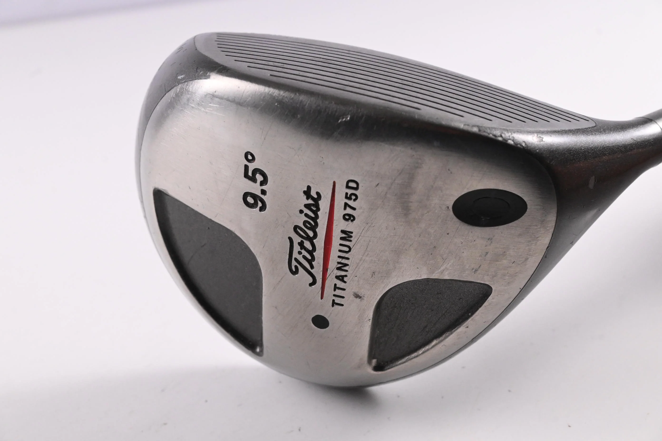 Titleist 975 D Driver / 9.5 Degree / Stiff Flex Titleist Ultralite Shaft - Image 2
