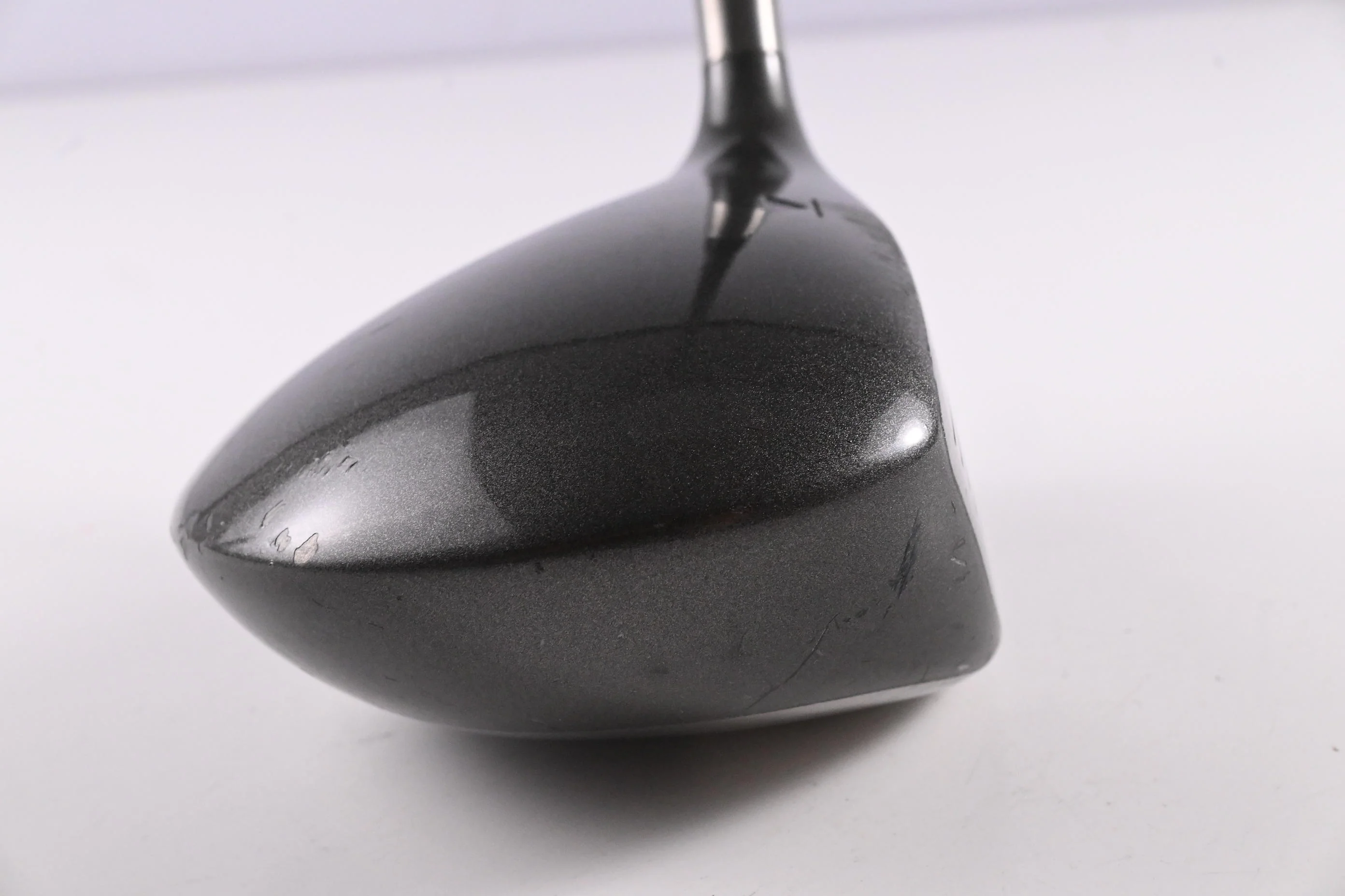 Titleist 975 D Driver / 9.5 Degree / Stiff Flex Titleist Ultralite Shaft - Image 3