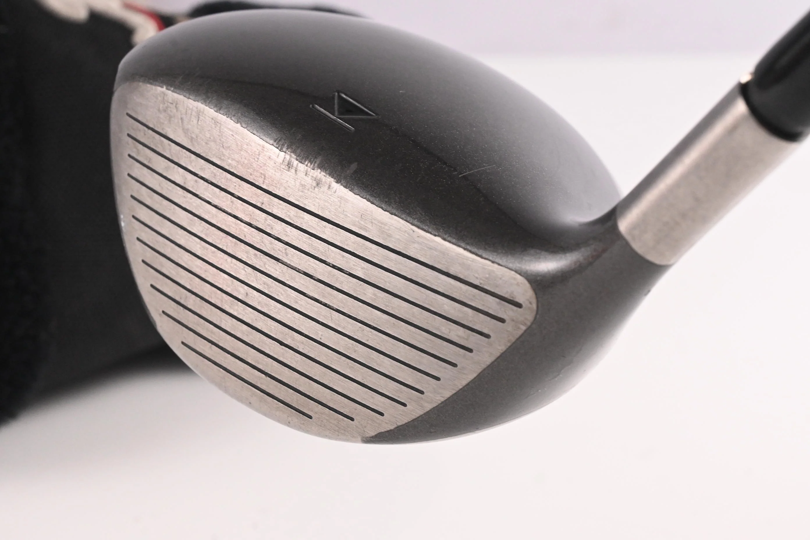 Titleist 975 D Driver / 9.5 Degree / Stiff Flex True Temper EI-70 Shaft - Image 4