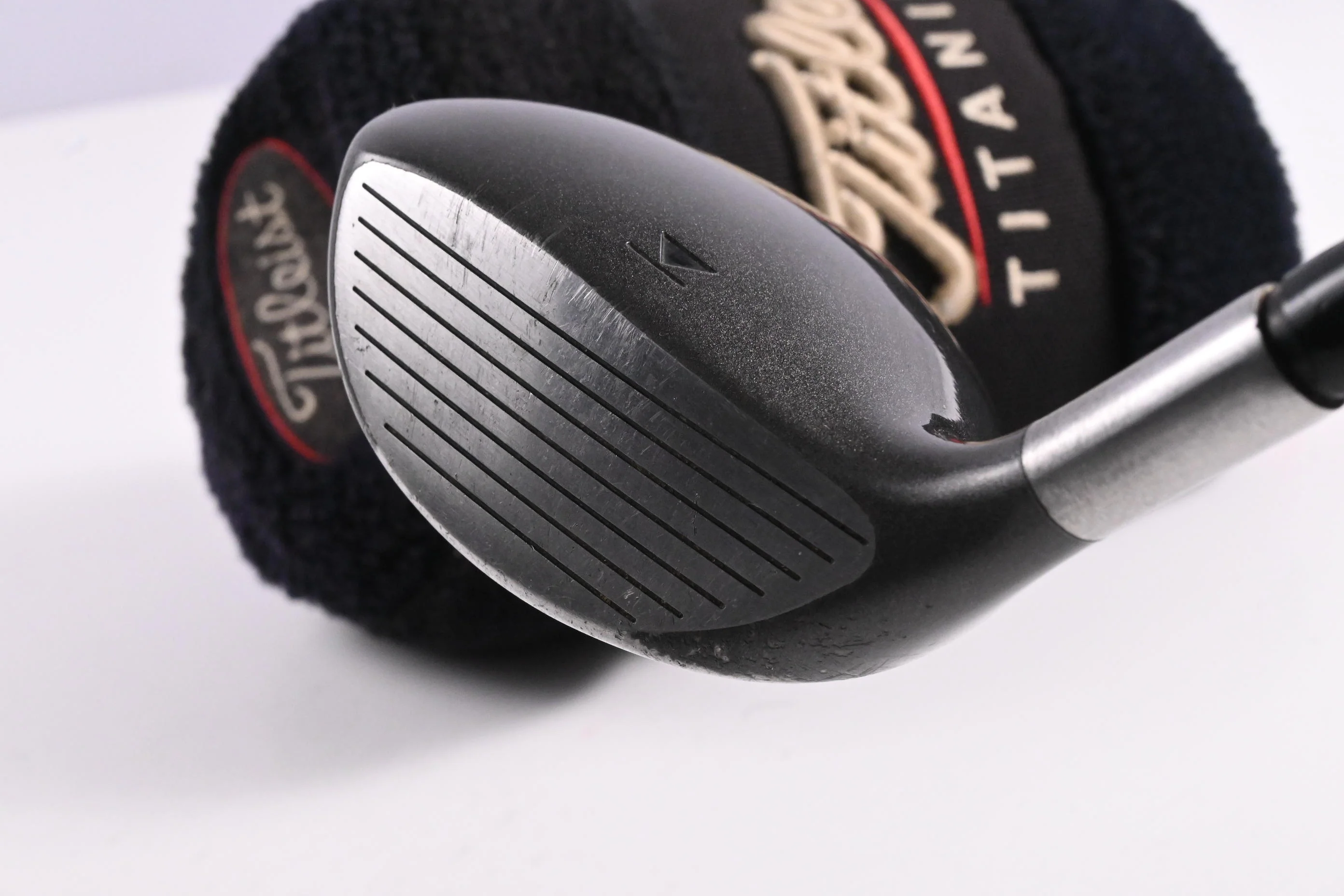 Titleist 975 F #3 Wood / 14.5 Degree / Regular Flex Dynamic Gold Shaft - Image 4
