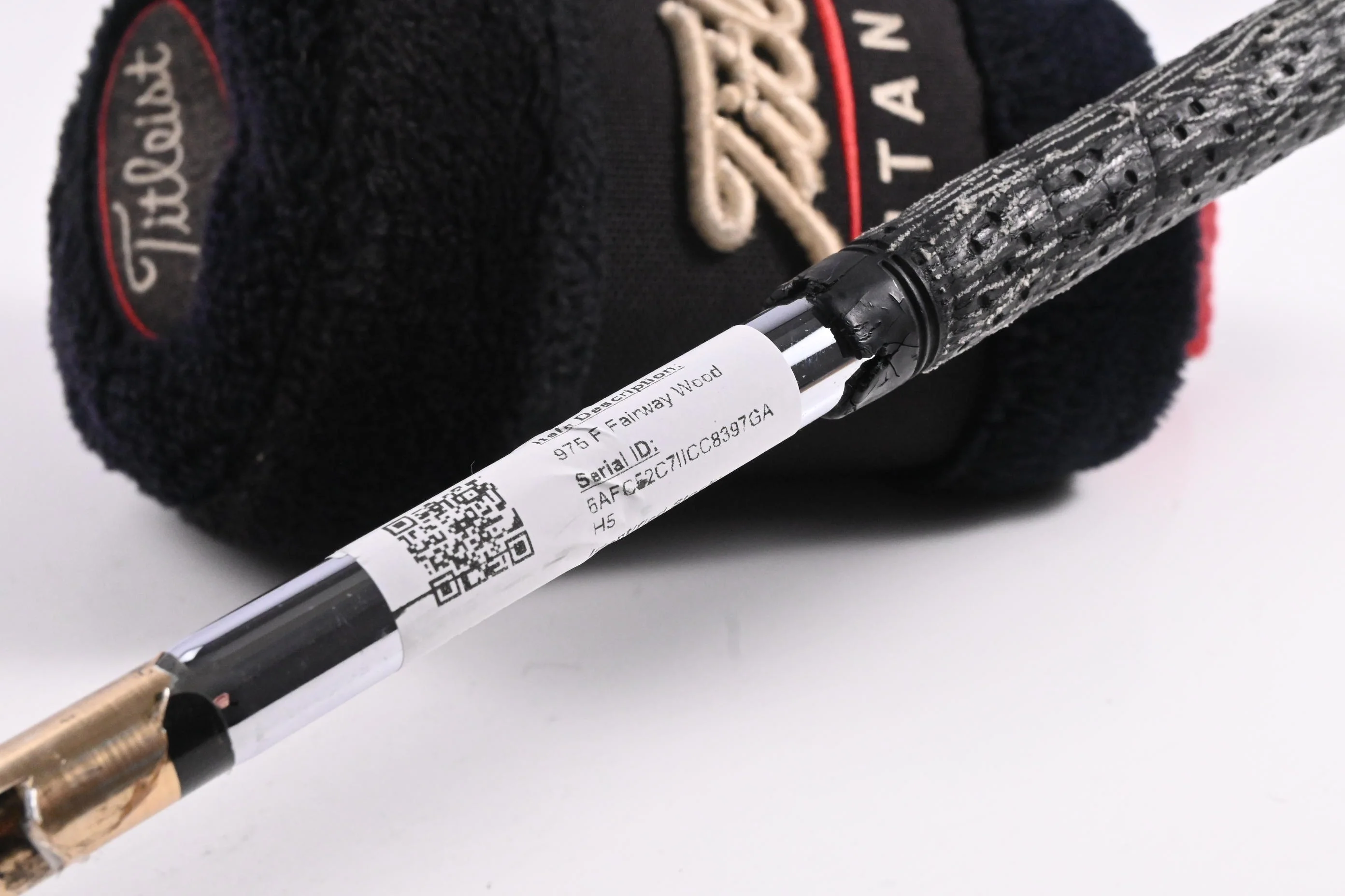 Titleist 975 F #3 Wood / 14.5 Degree / Regular Flex Dynamic Gold Shaft - Image 7
