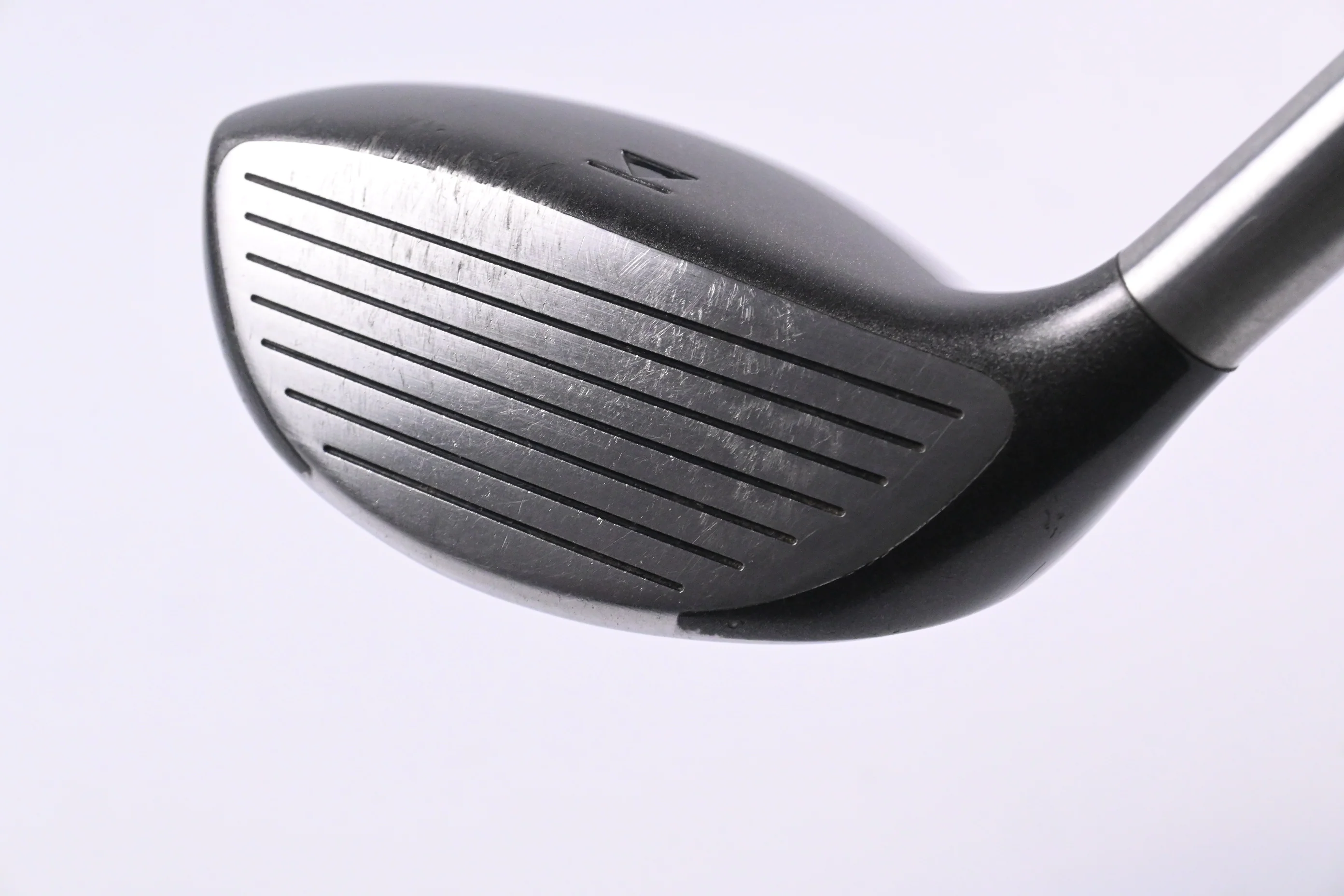 Titleist 975 F #3 Wood / 14.5 Degree / Stiff Flex Steel Shaft - Image 4
