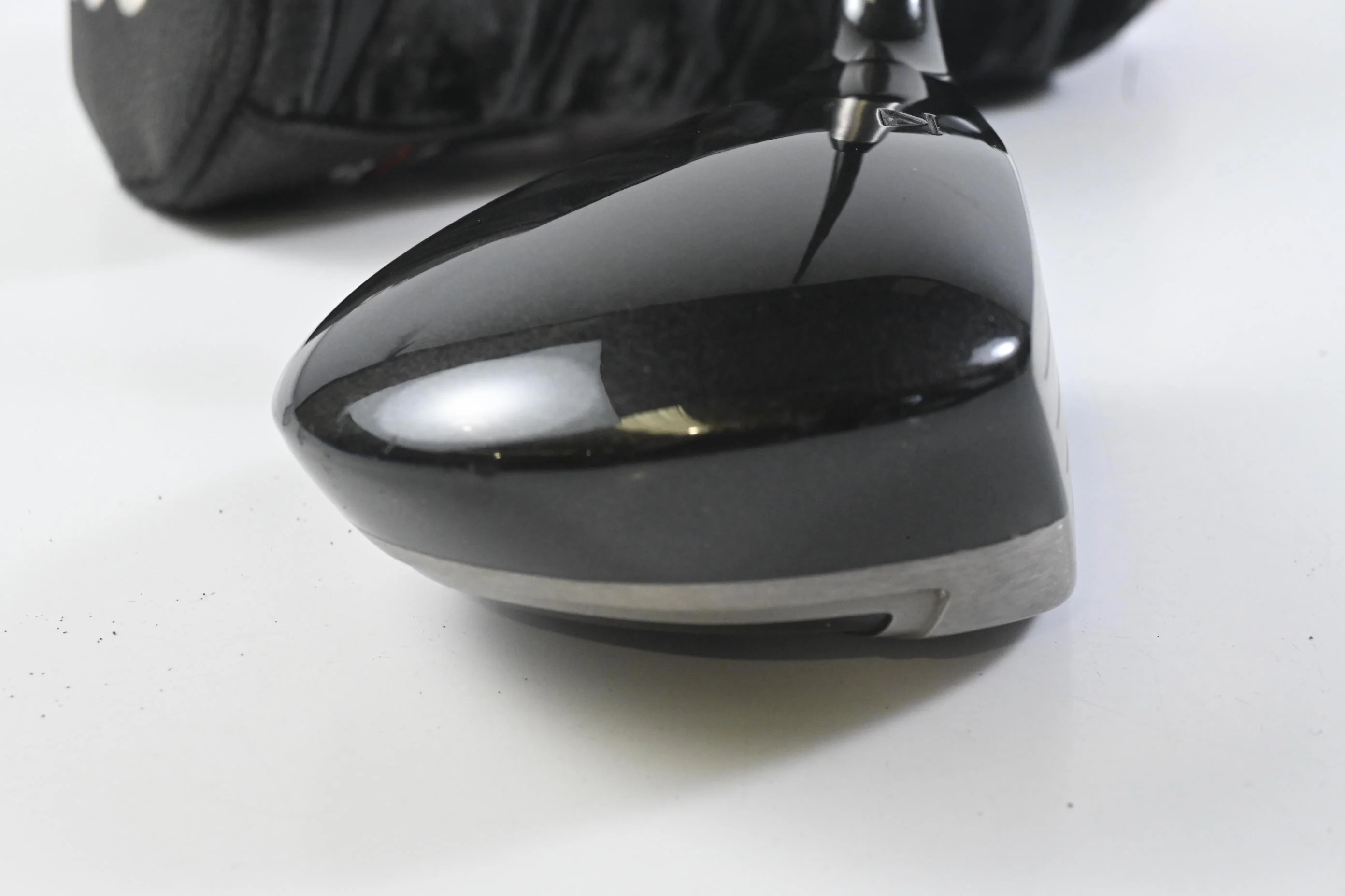 Titleist 983K Driver / 8.5 Degree / Stiff Flex Fujikura Speeder Shaft - Image 3