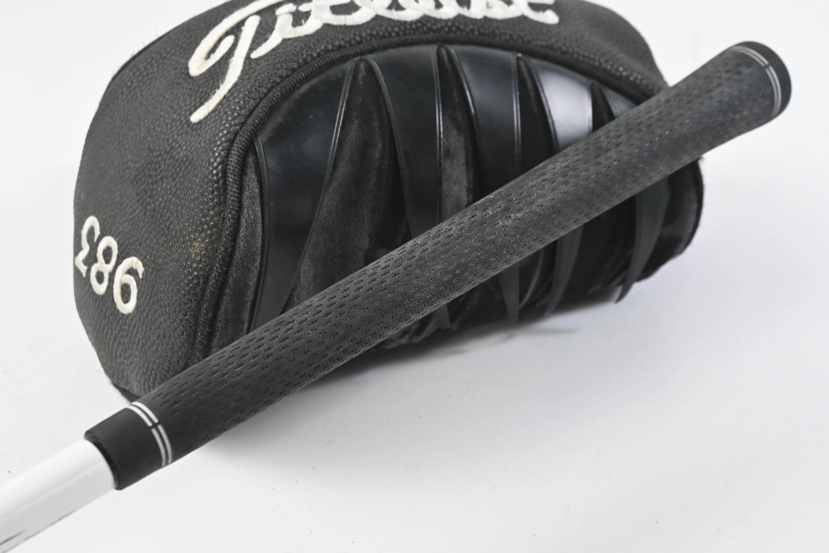 Titleist 983K Driver / 8.5 Degree / Stiff Flex Fujikura Speeder Shaft - Image 8