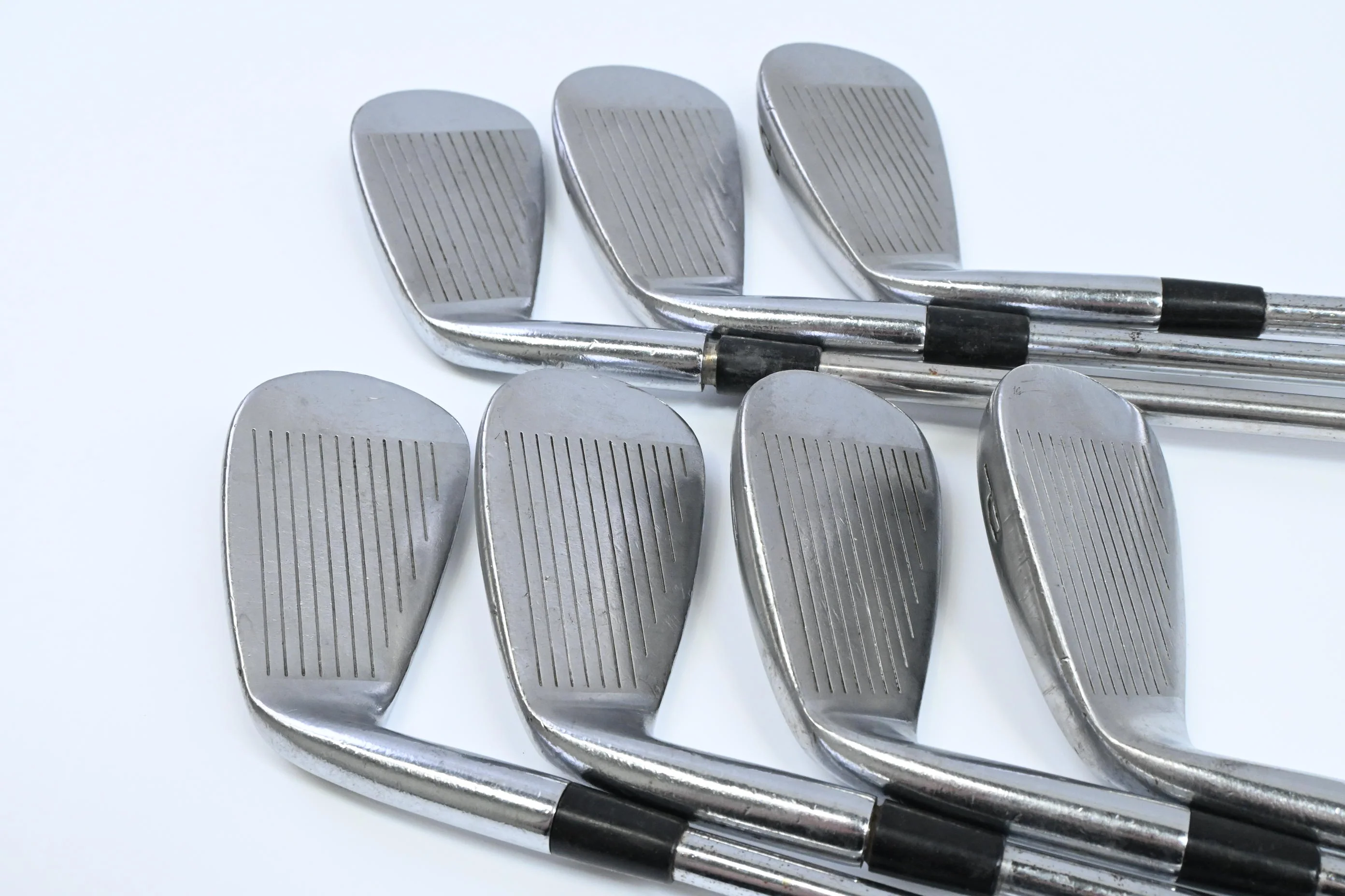 Titleist AP2 710 Irons / 4-PW / Regular Flex Dynamic Gold Shafts - Image 3