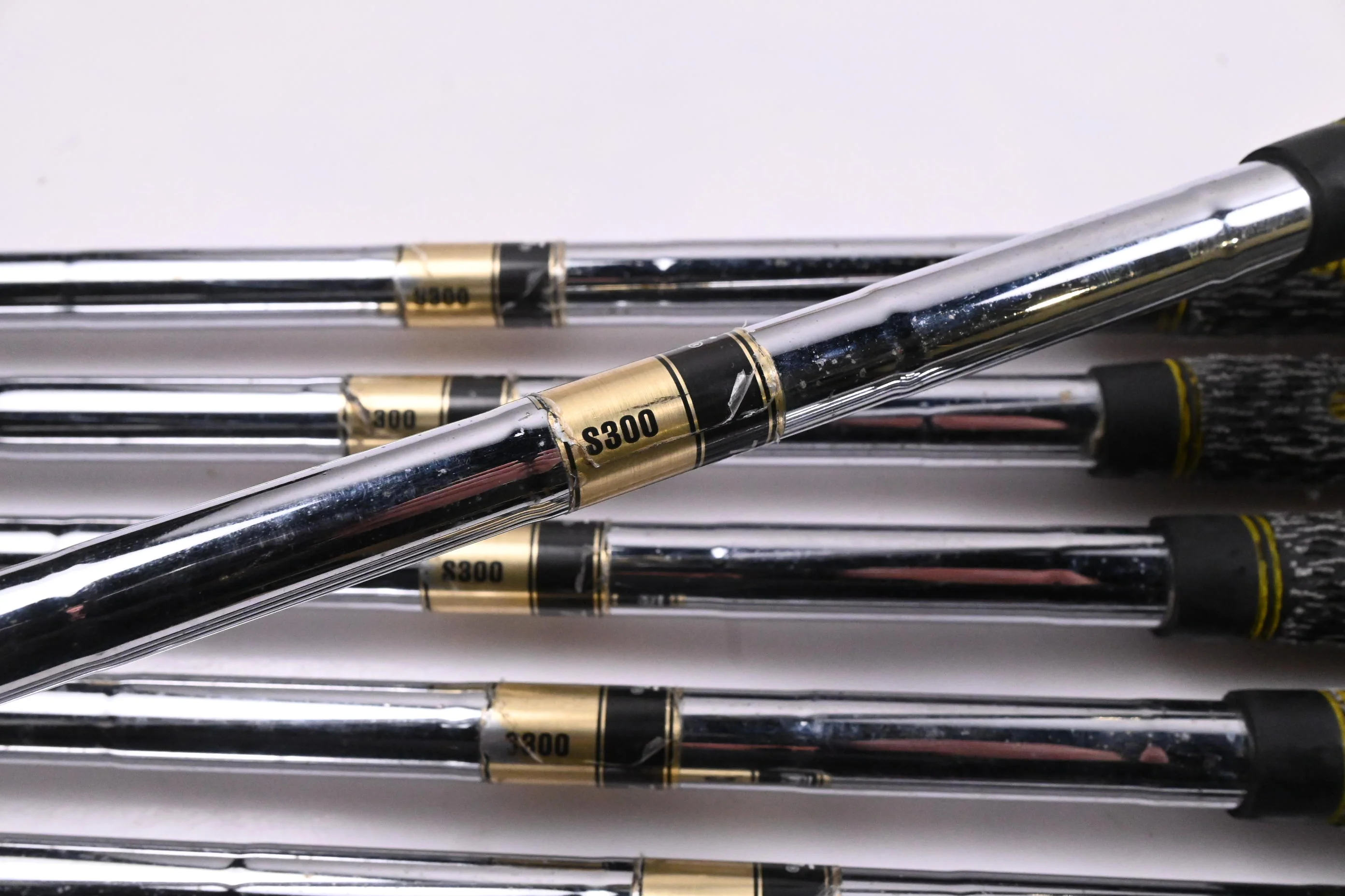 Titleist DCI 762 Irons / 3-PW / Stiff Flex Dynamic Gold S300 Shafts - Image 5