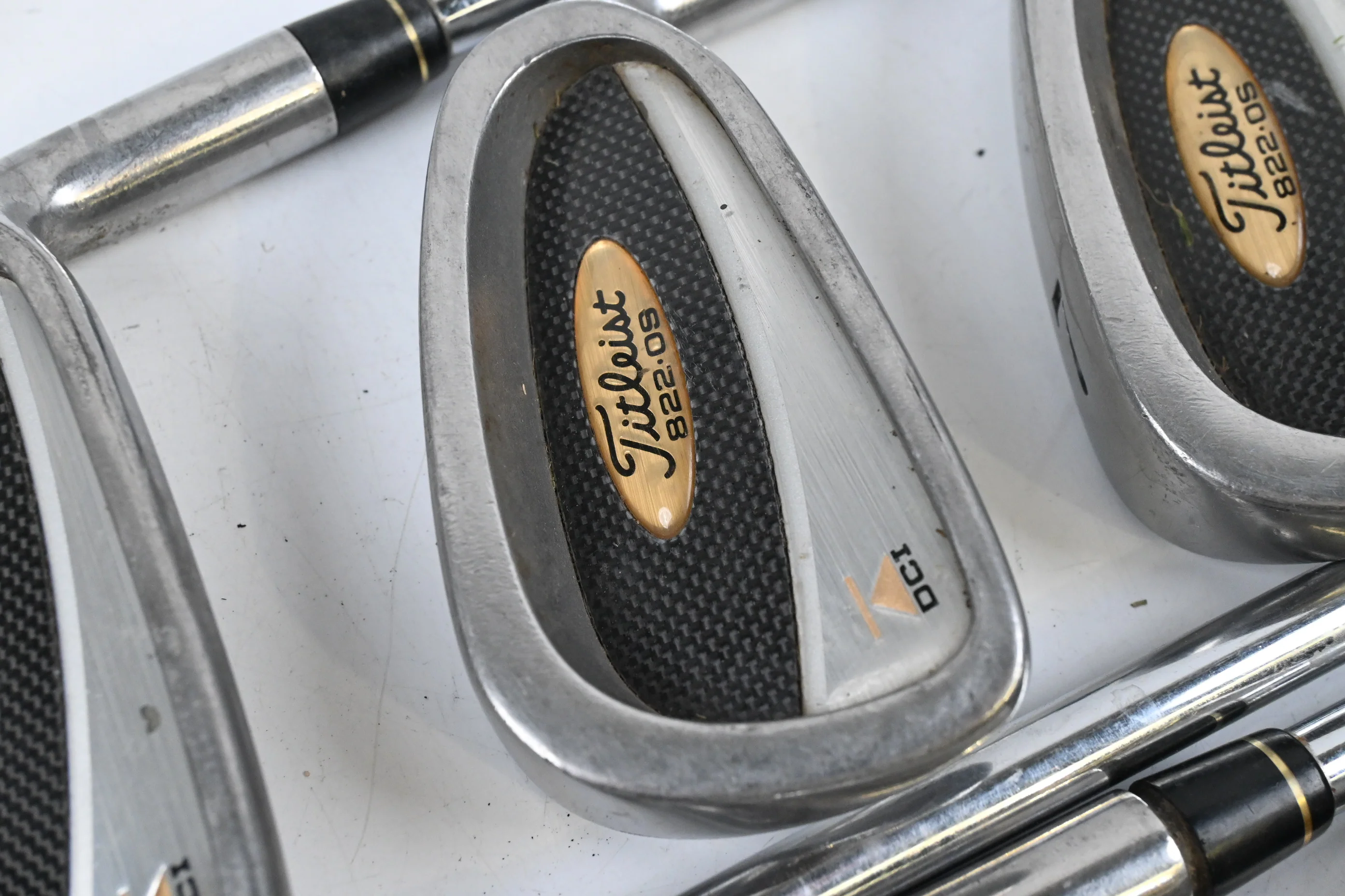 Titleist DCI 822 Irons / 5-9i+SW / Regular Flex NS Pro Ultralight 950 Shafts