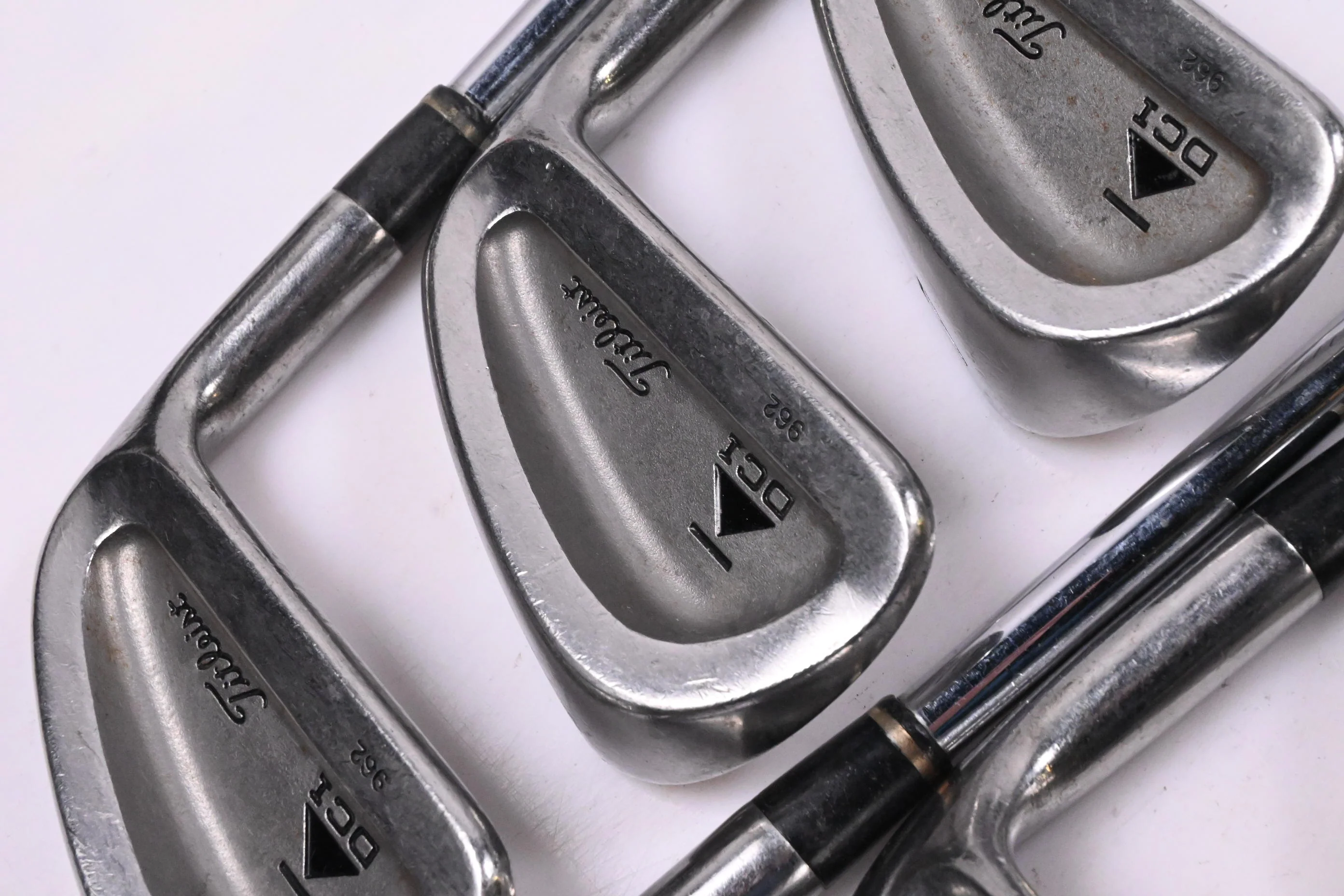 Titleist DCI 962 Irons / 5-PW / Stiff Flex Dynamic Gold Shafts
