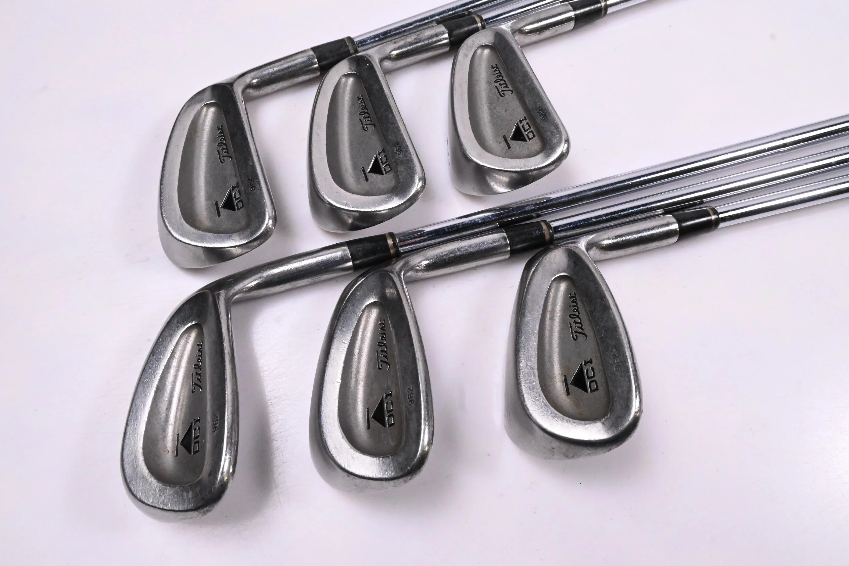 Titleist DCI 962 Irons / 5-PW / Stiff Flex Dynamic Gold Shafts - Image 2