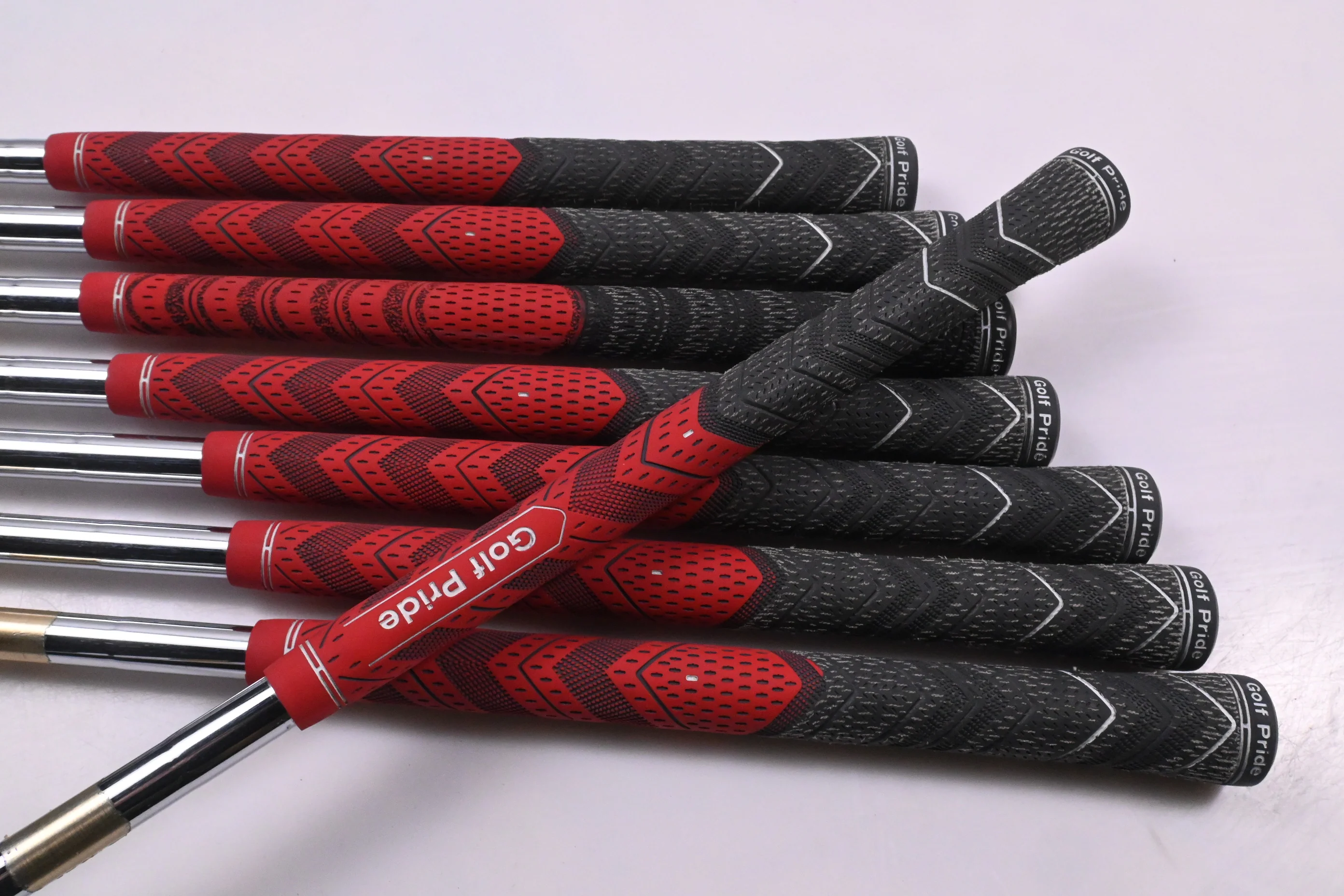 Titleist DCI 962 Irons / 3-PW / Stiff Flex Dynamic Gold Shafts - Image 7