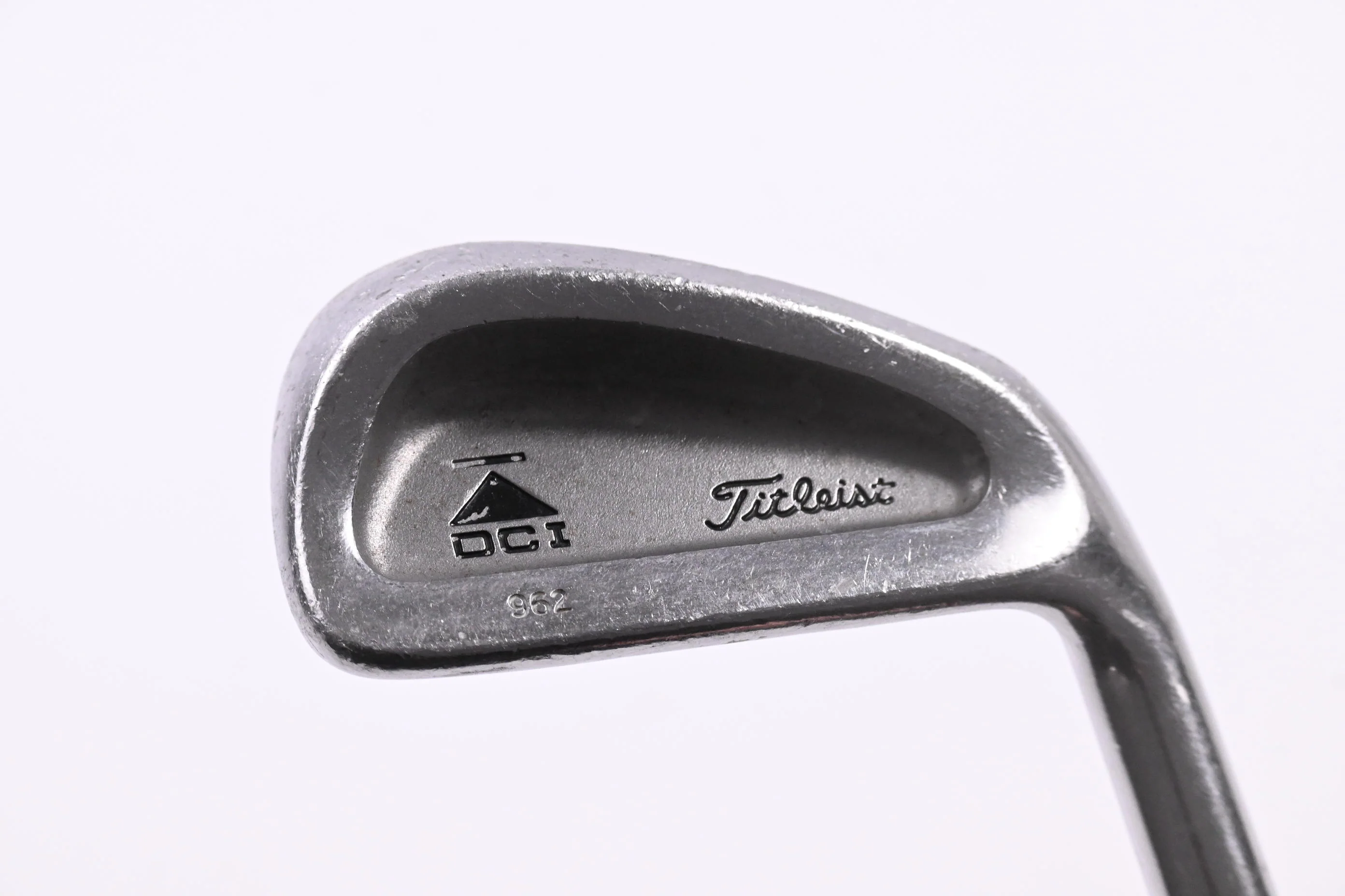 Titleist DCI 962 #4 Iron / 24.5 Degree / X-Flex Dynamic Gold X100 Shaft