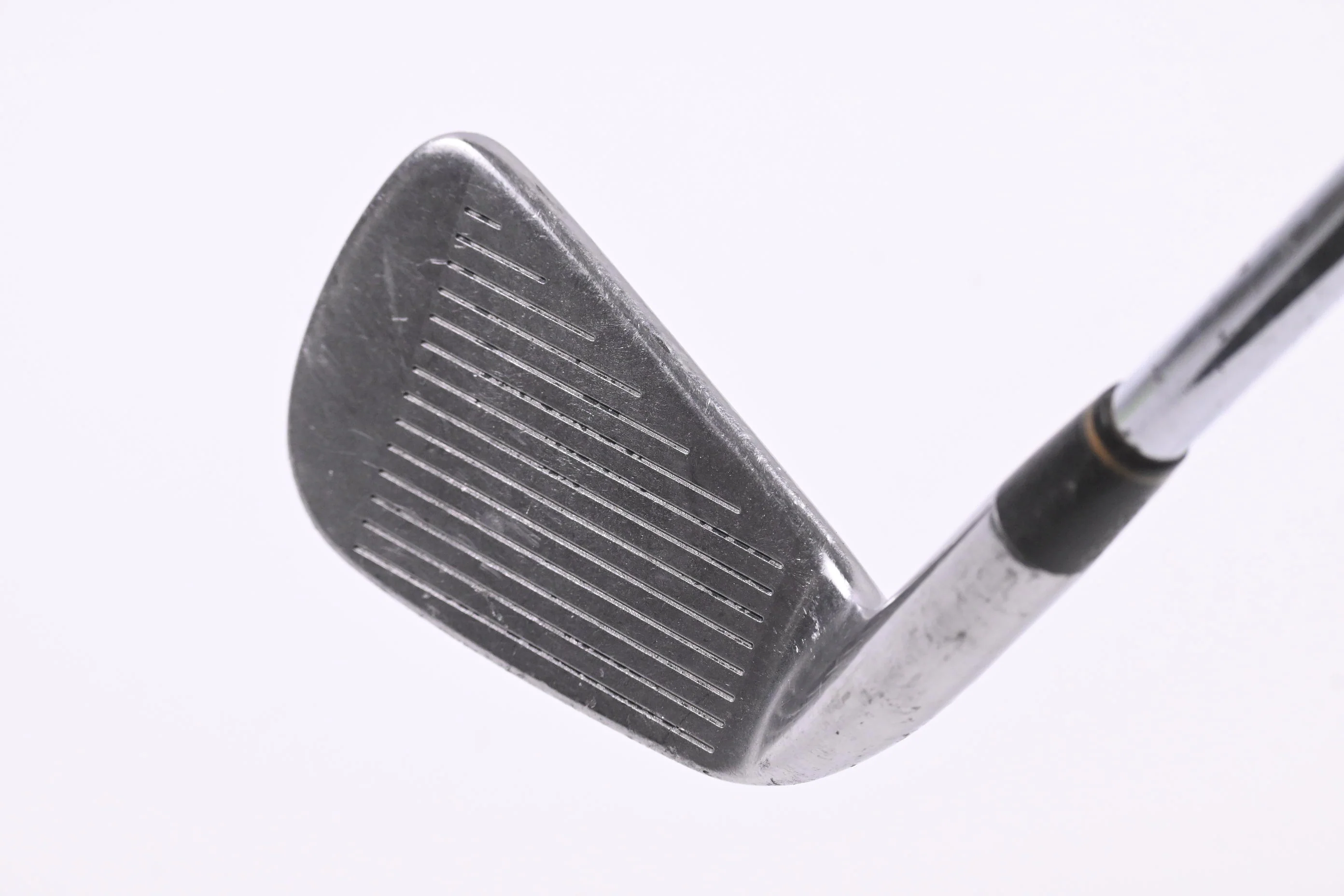 Titleist DCI 962 #4 Iron / 24.5 Degree / X-Flex Dynamic Gold X100 Shaft - Image 2