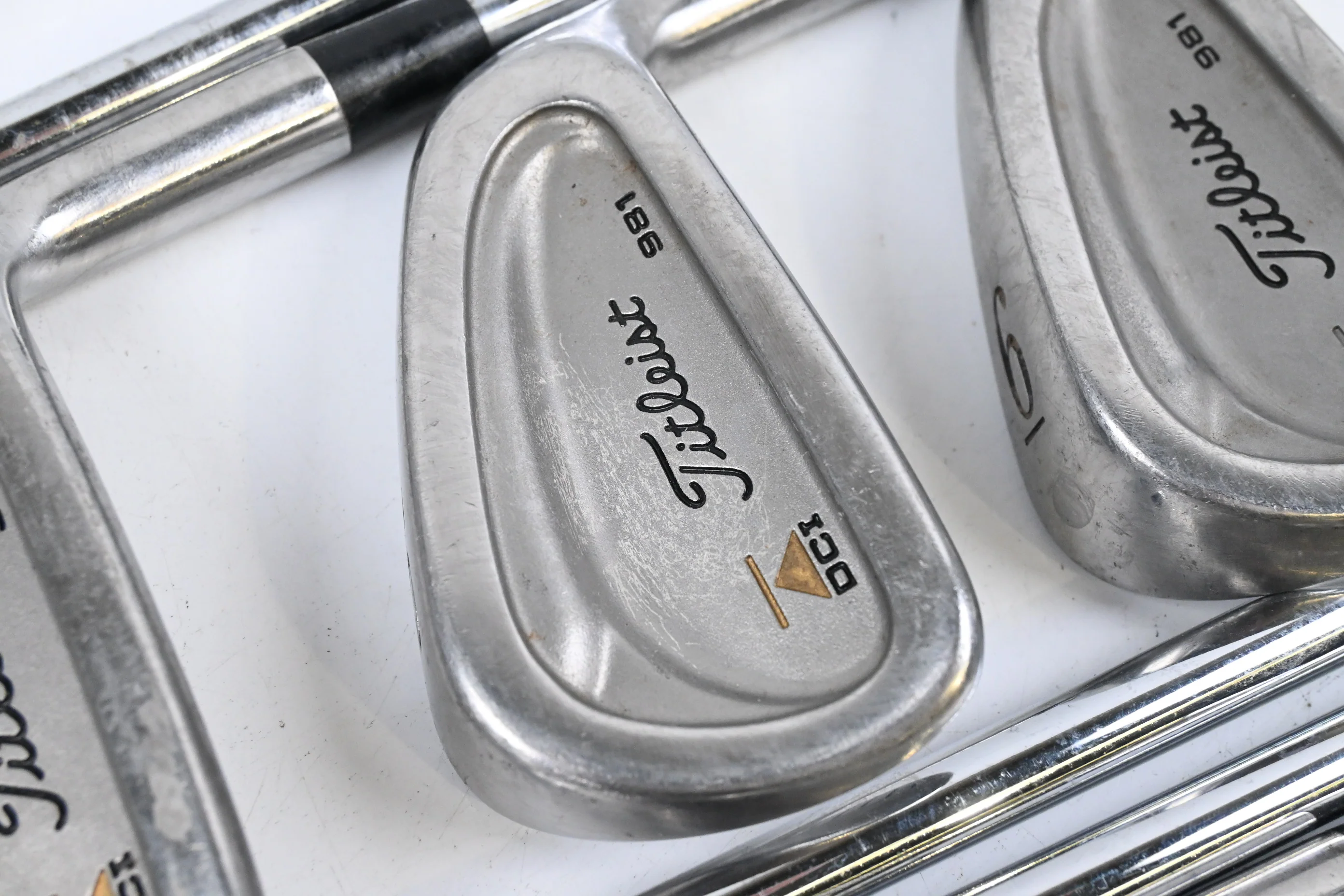 Titleist DCI 981 Irons / 3-PW / Regular Flex Rifle Tour Flighted 5.0 Shafts