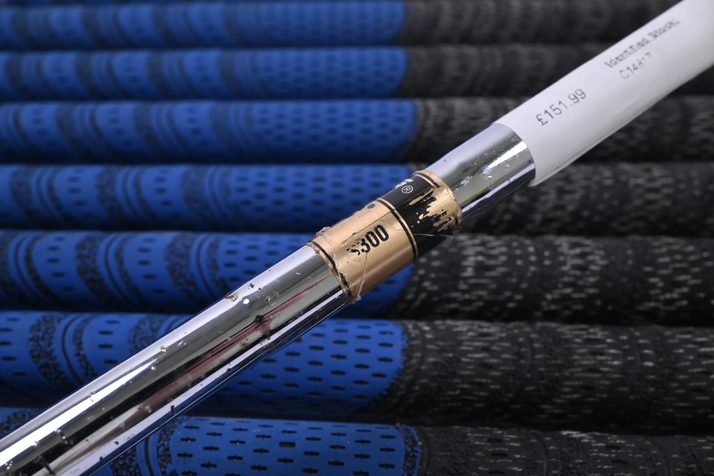 Titleist DCI 990 Irons / 1-PW / Stiff Flex Dynamic Gold S300 Shafts - Image 5