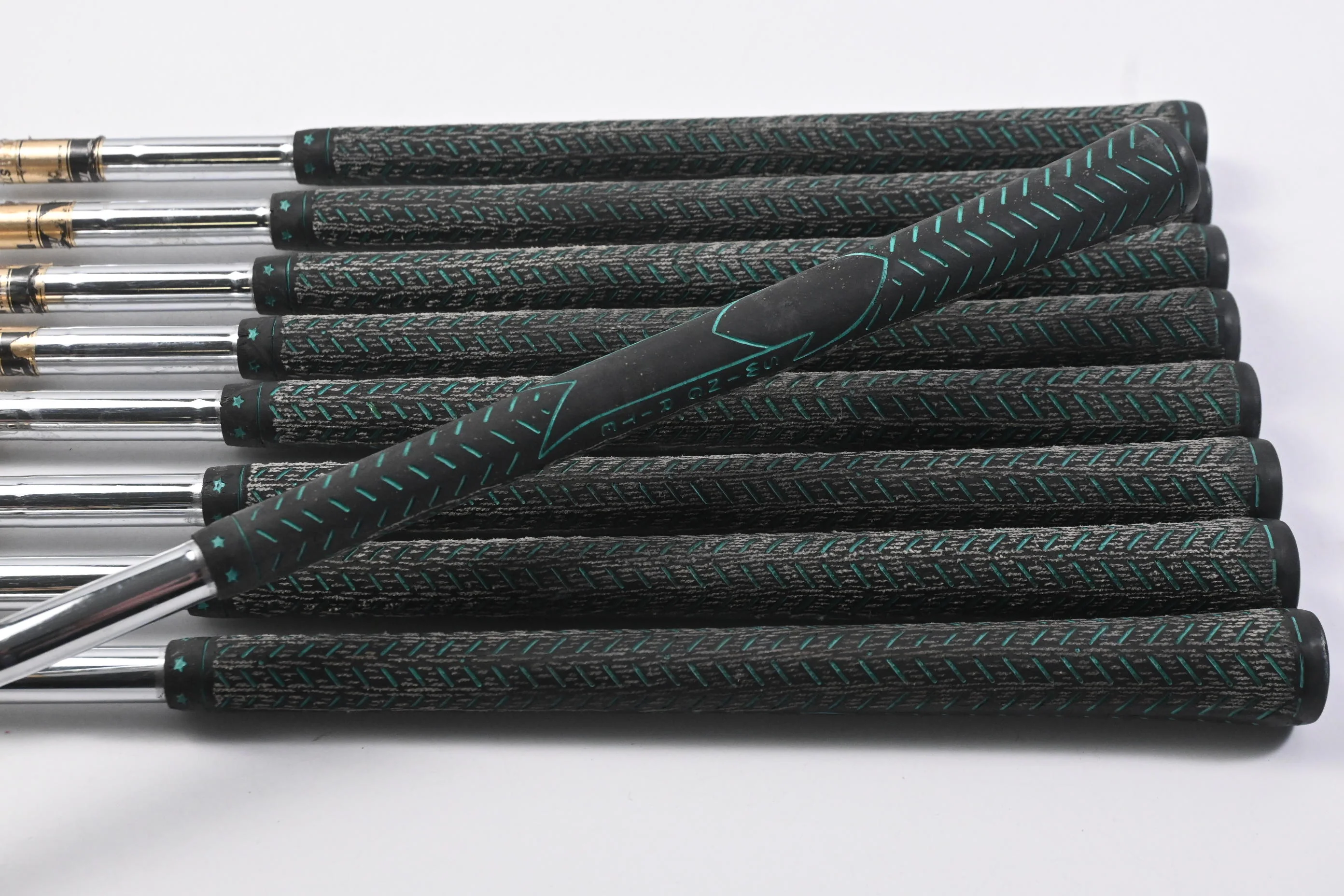 Titleist DCI Gold Irons / 2-PW / Stiff Flex Dynamic Gold S300 Shafts - Image 8