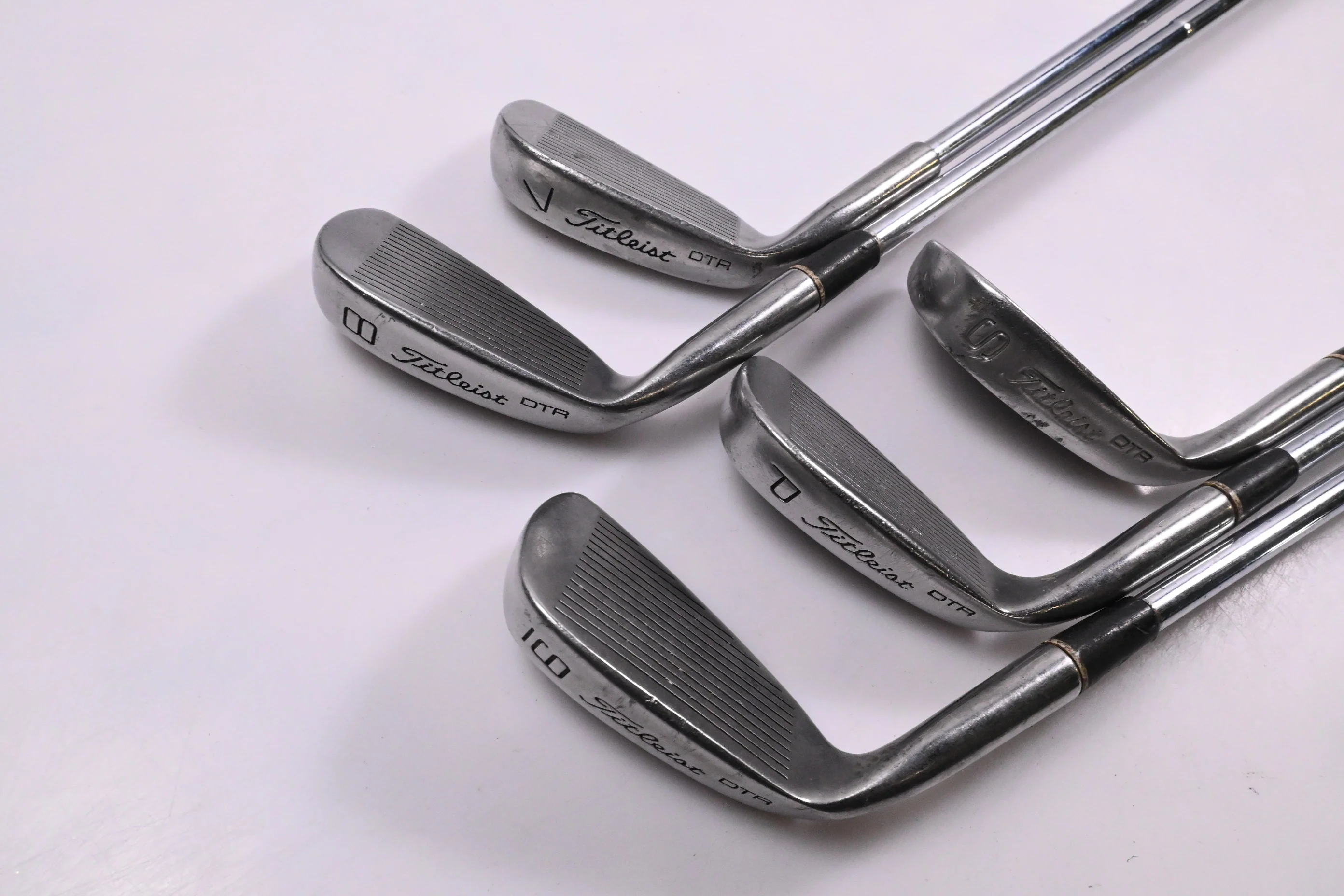 Titleist DTR Irons / 7-PW+SW / Stiff Flex Dynamic Gold Shafts - Image 4