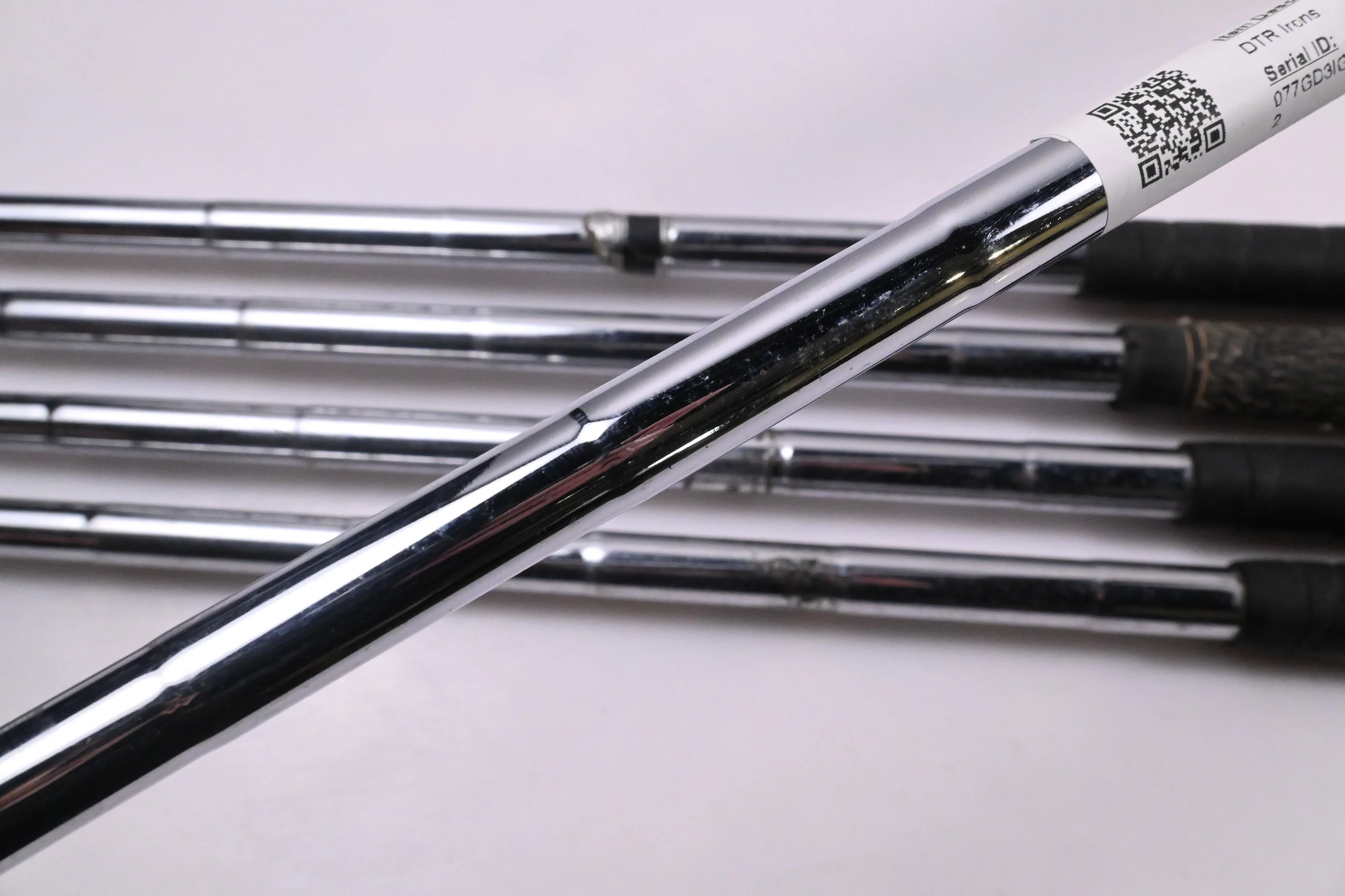 Titleist DTR Irons / 7-PW+SW / Stiff Flex Dynamic Gold Shafts - Image 5