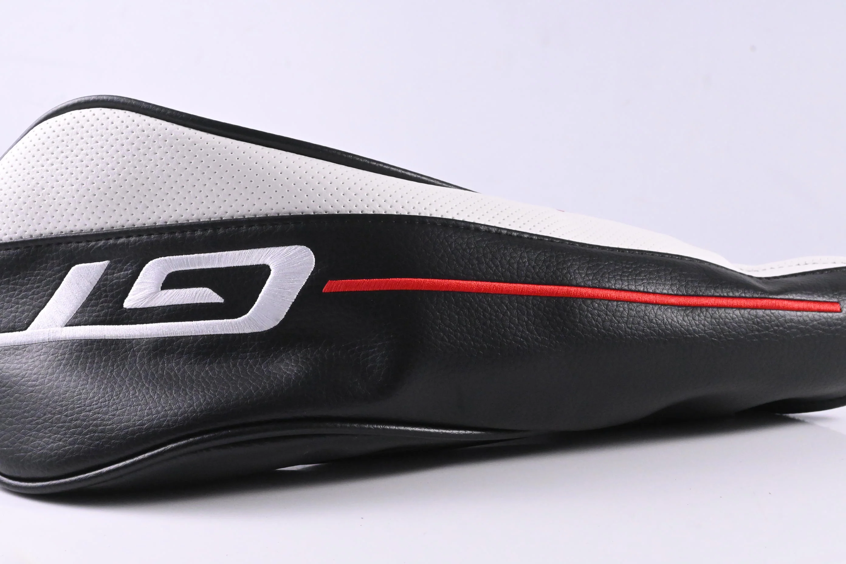 Titleist GT1 Driver / 10 Degree / Senior Flex Denali Red 50 Shaft - Image 9