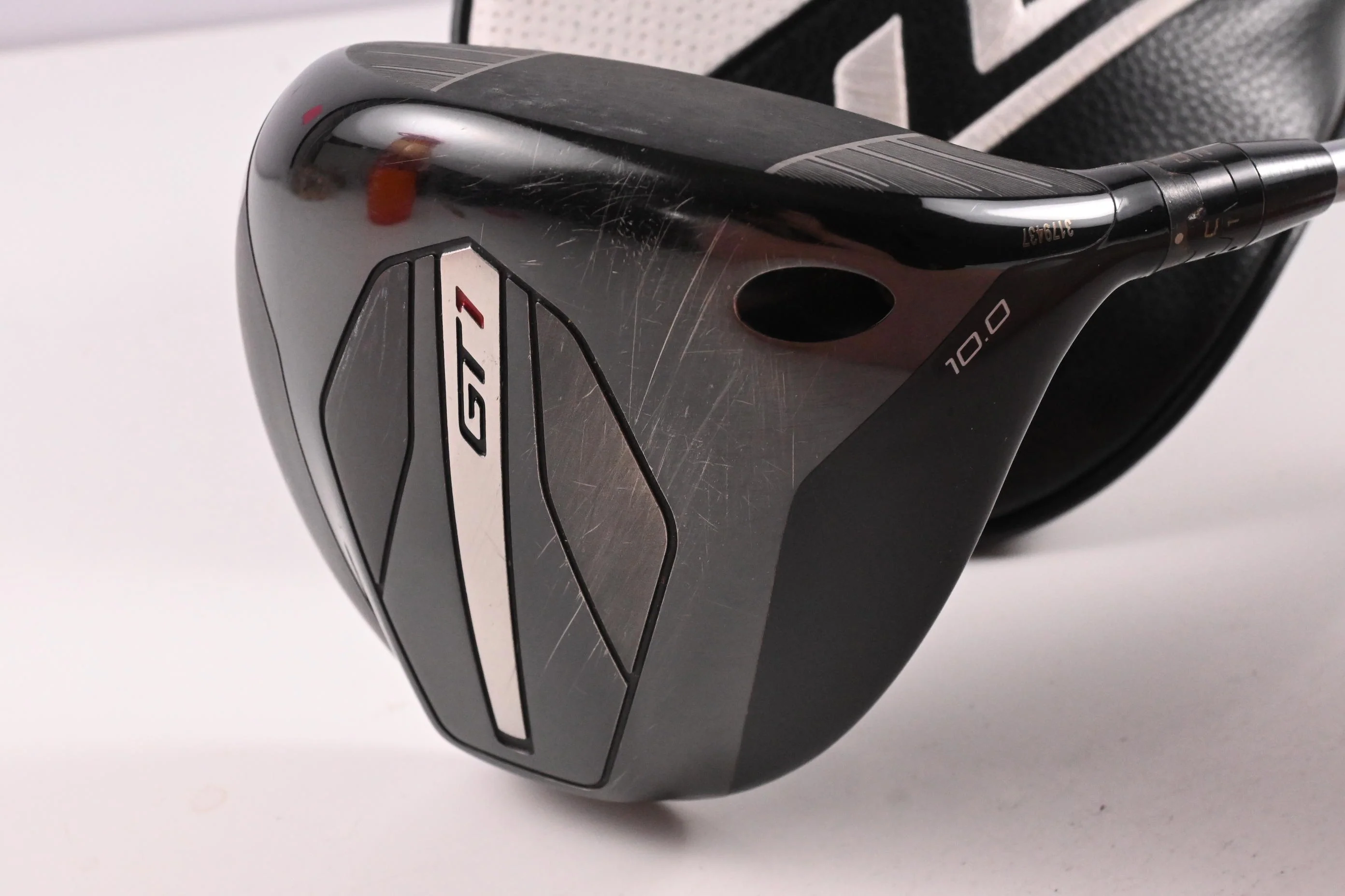 Titleist GT1 Driver / 10 Degree / Regular Flex Fujikura Airspeeder 40 Shaft - Image 2