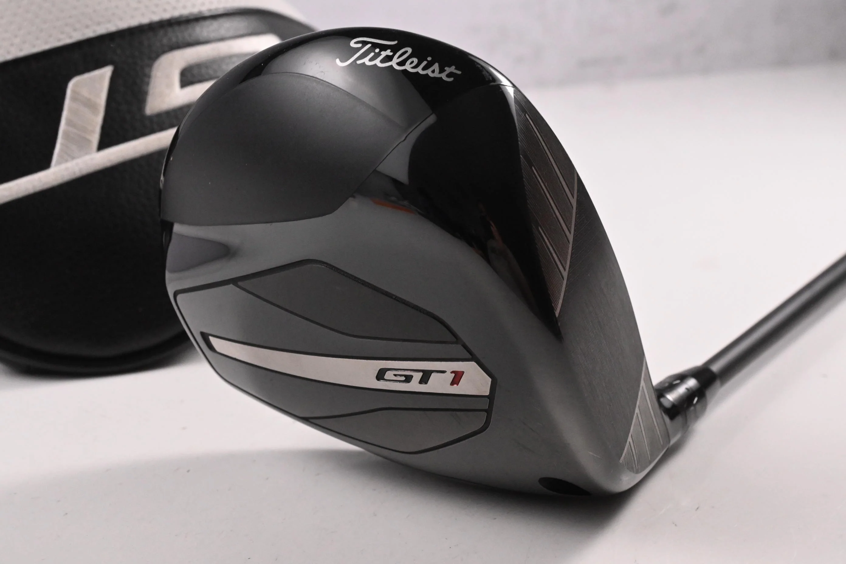 Titleist GT1 Driver / 10 Degree / Stiff Flex HZRDUS CB Red 60 Shaft