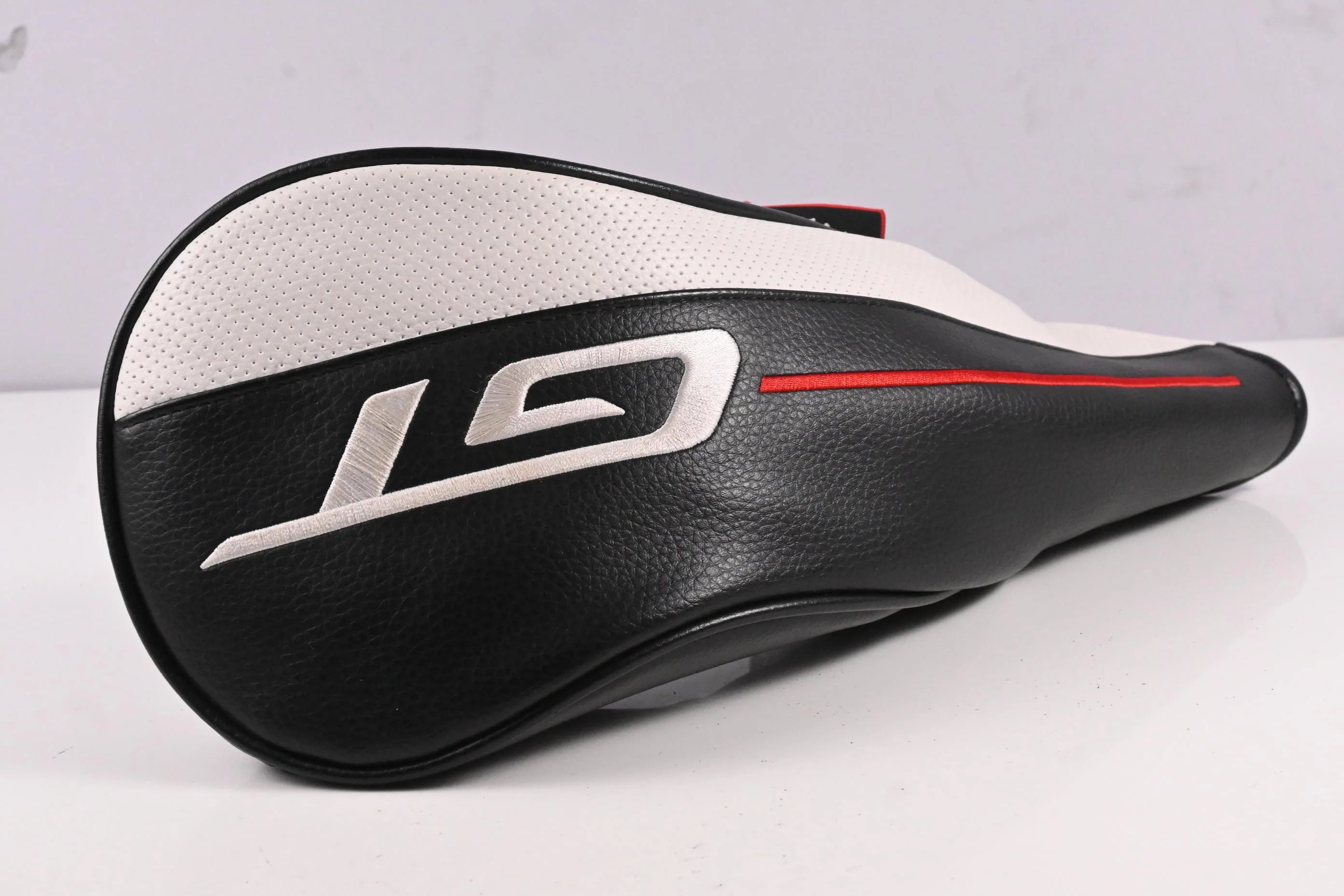 Titleist GT1 Driver / 10 Degree / Stiff Flex HZRDUS CB Red 60 Shaft - Image 9